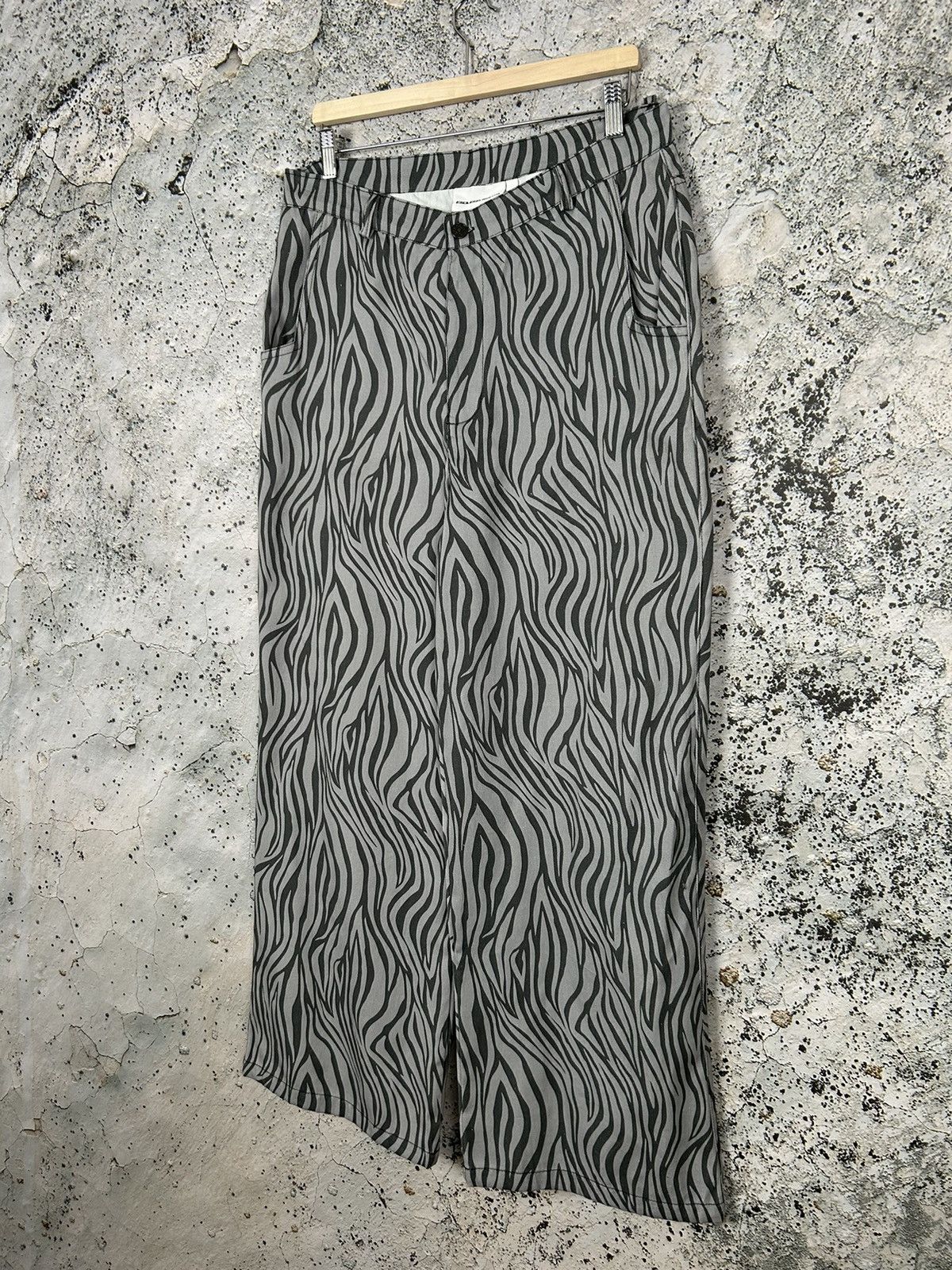 Japanese Brand Endless Nights Baggy Skateboarding Pants Streetwear Hype Size US 34 / EU 50 - 2 Thumbnail