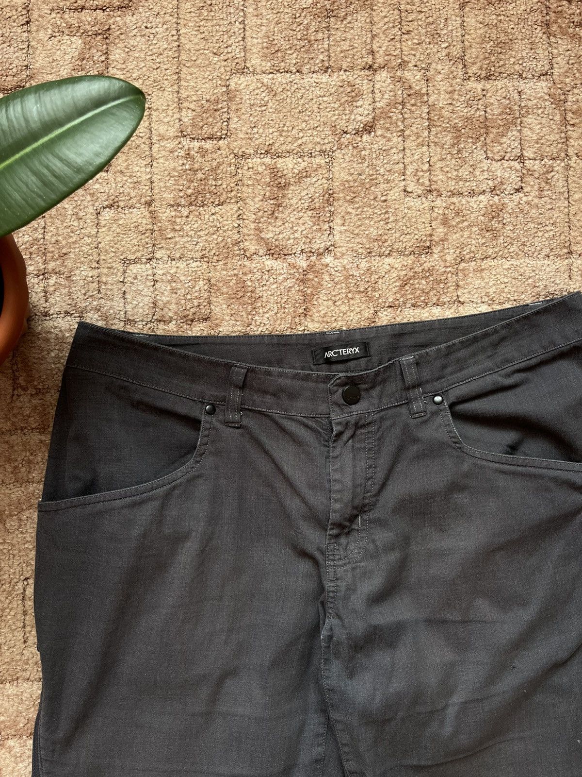 Arc'teryx Arcteryx Outdoor Streetwear Hiking Travel Denim Pants Size US 34 / EU 50 - 2 Thumbnail