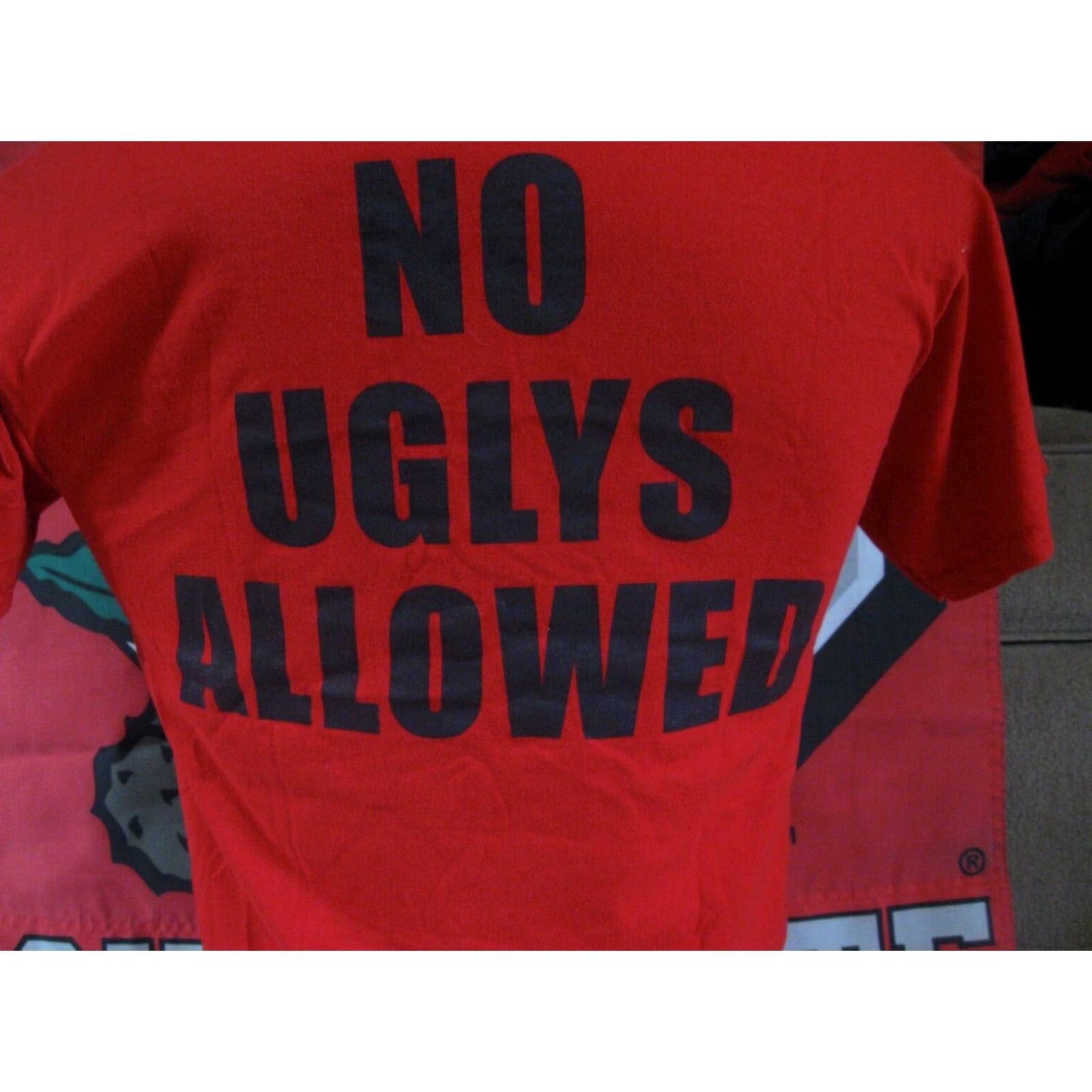 Jerzees JERZEES T-Shirt Men M Beach House South Haven Michigan Red Cotton/Polyester Logo 2010s Bar & Grill Vintage No Uglies Allowed Size US M / EU 48-50 / 2 - 4 Thumbnail