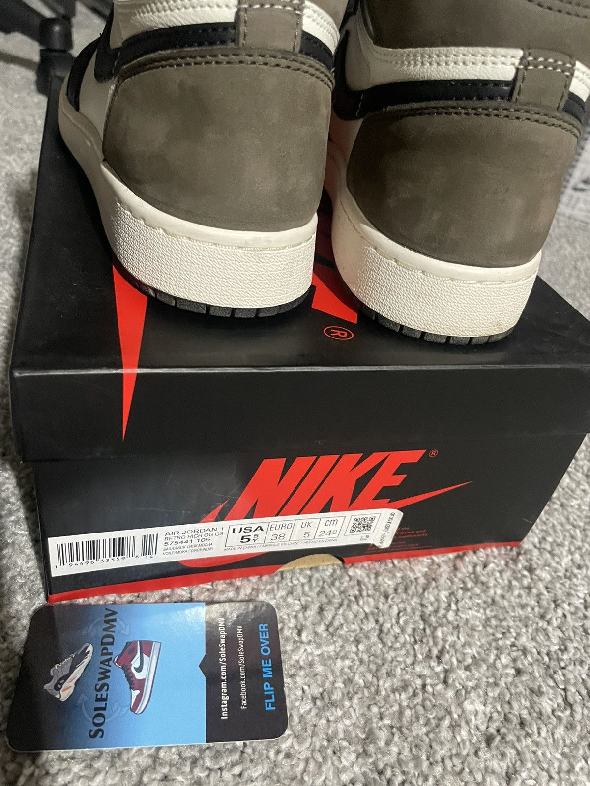 Jordan Brand × Nike Jordan 1 High GS “Mocha” Size 5.5Y Size US 5.5 / EU 38 - 7 Thumbnail