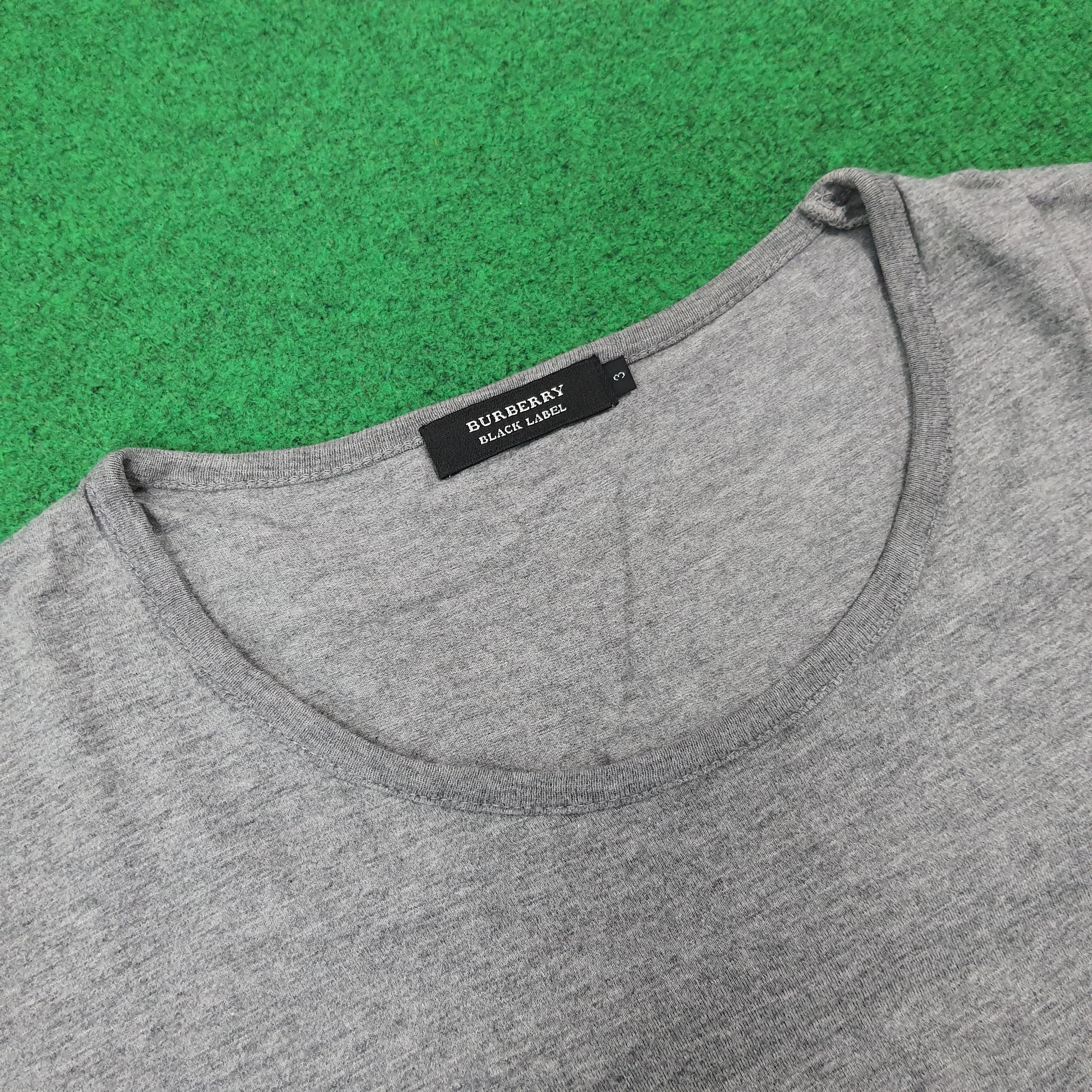 Burberry Vintage Burberry Black Label Tshirt C276N79 Size US L / EU 52-54 / 3 - 4 Thumbnail