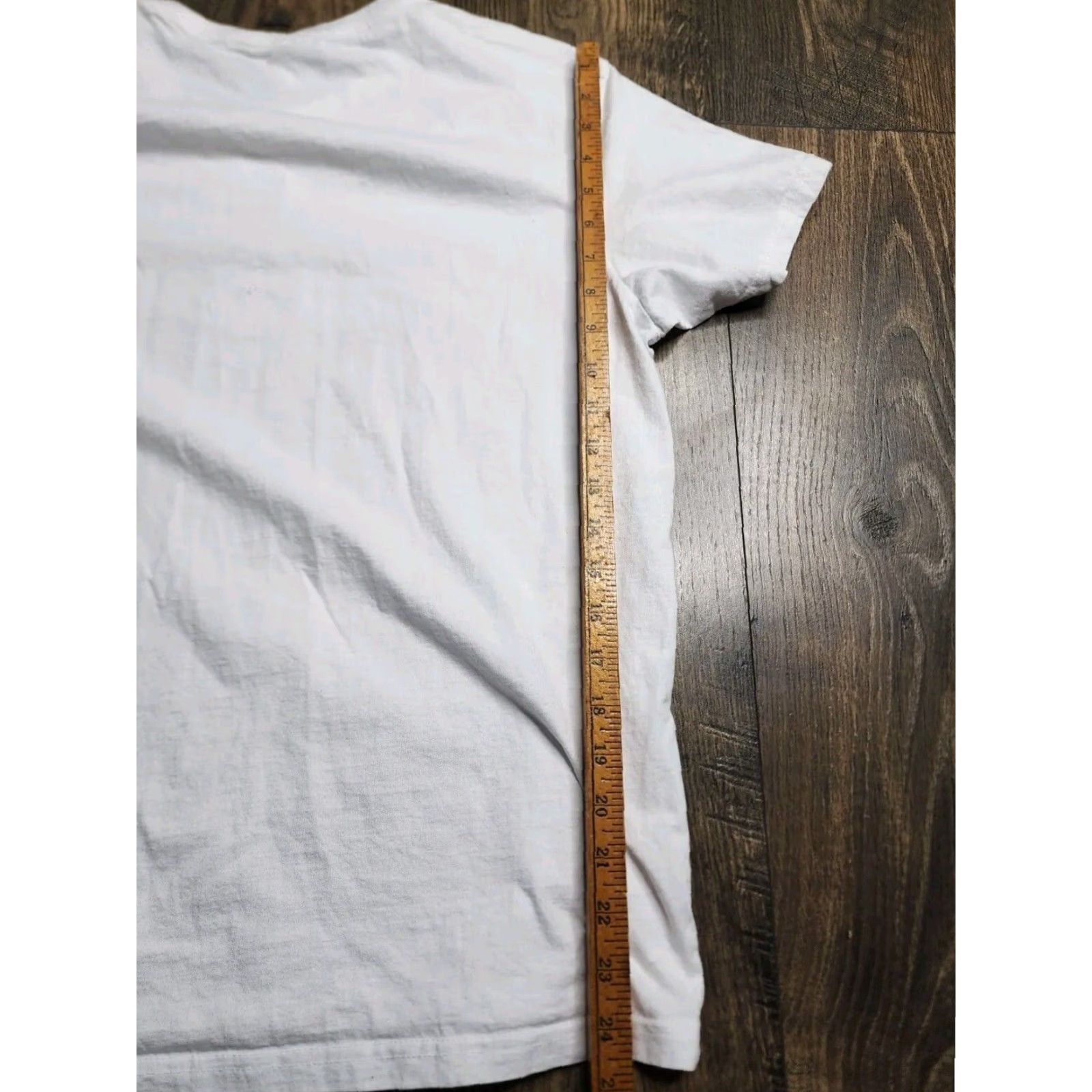 Vintage VINTAGE Parque Warner Bugs Bunny Logo T Shirt White XL Mens Size US XL / EU 56 / 4 - 2 Thumbnail