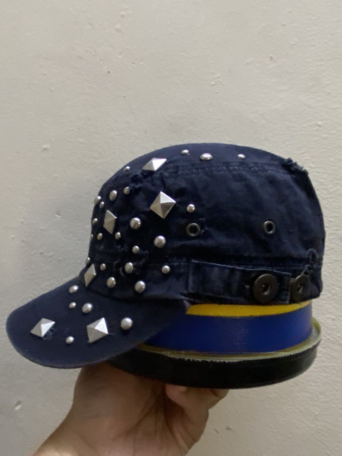 If Six Was Nine Vintage 2000s studed kptal style Size ONE SIZE - 3 Thumbnail