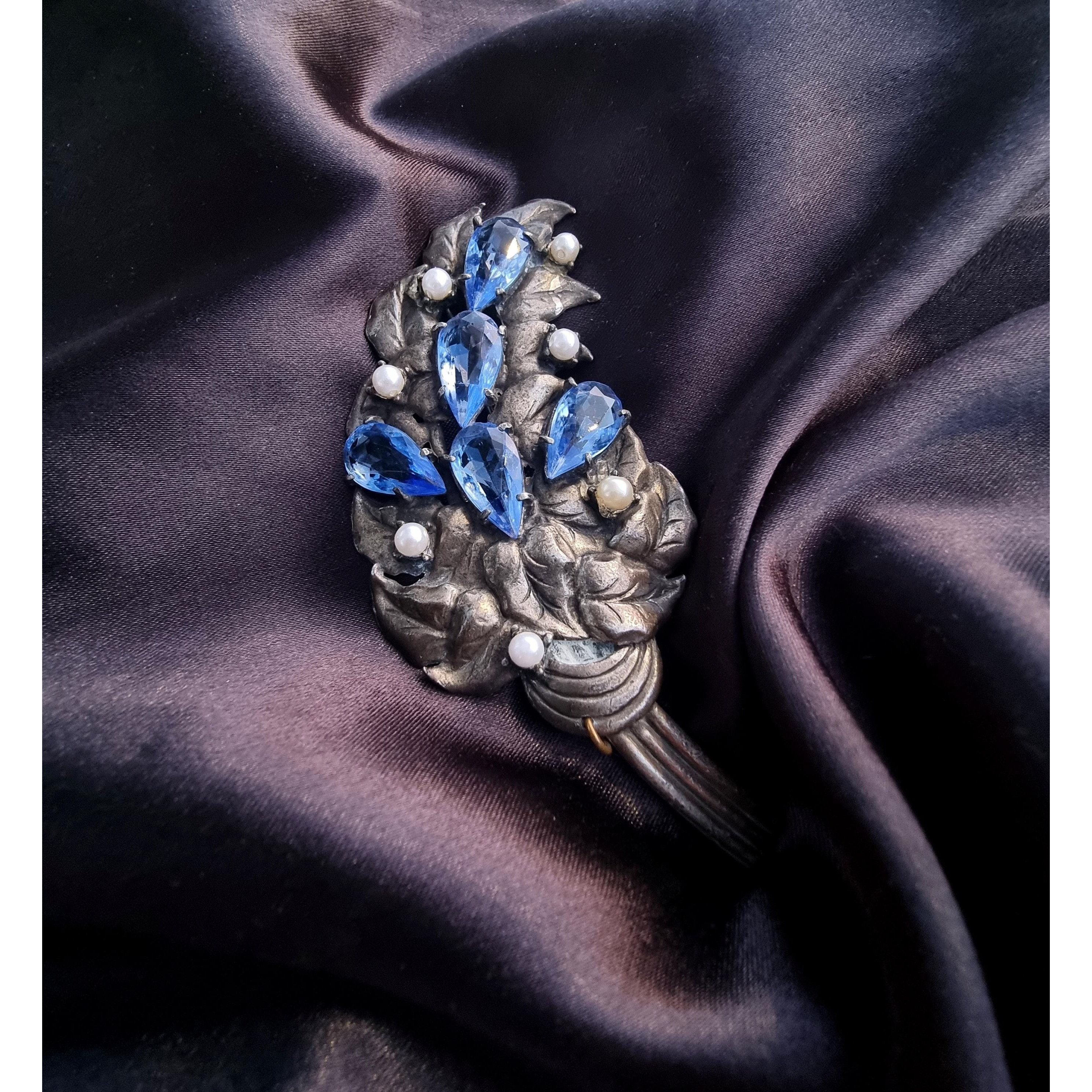 Other Rare Find Vintage 1930-1940s Blue Rhinestones Silver Metal T Size ONE SIZE - 2 Thumbnail