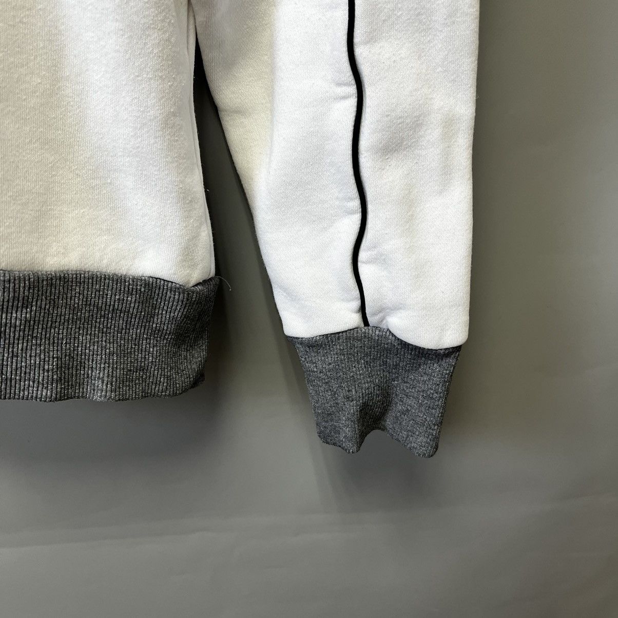 Oakley × Vintage Oakley Vintage White Sweatshirt Size US XL / EU 56 / 4 - 4 Thumbnail