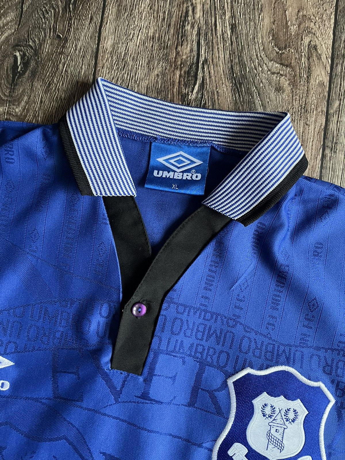 Umbro × Vintage Vintage Umbro Everton Home Jersey Football Jersey 1995-1997 Size US XL / EU 56 / 4 - 7 Thumbnail