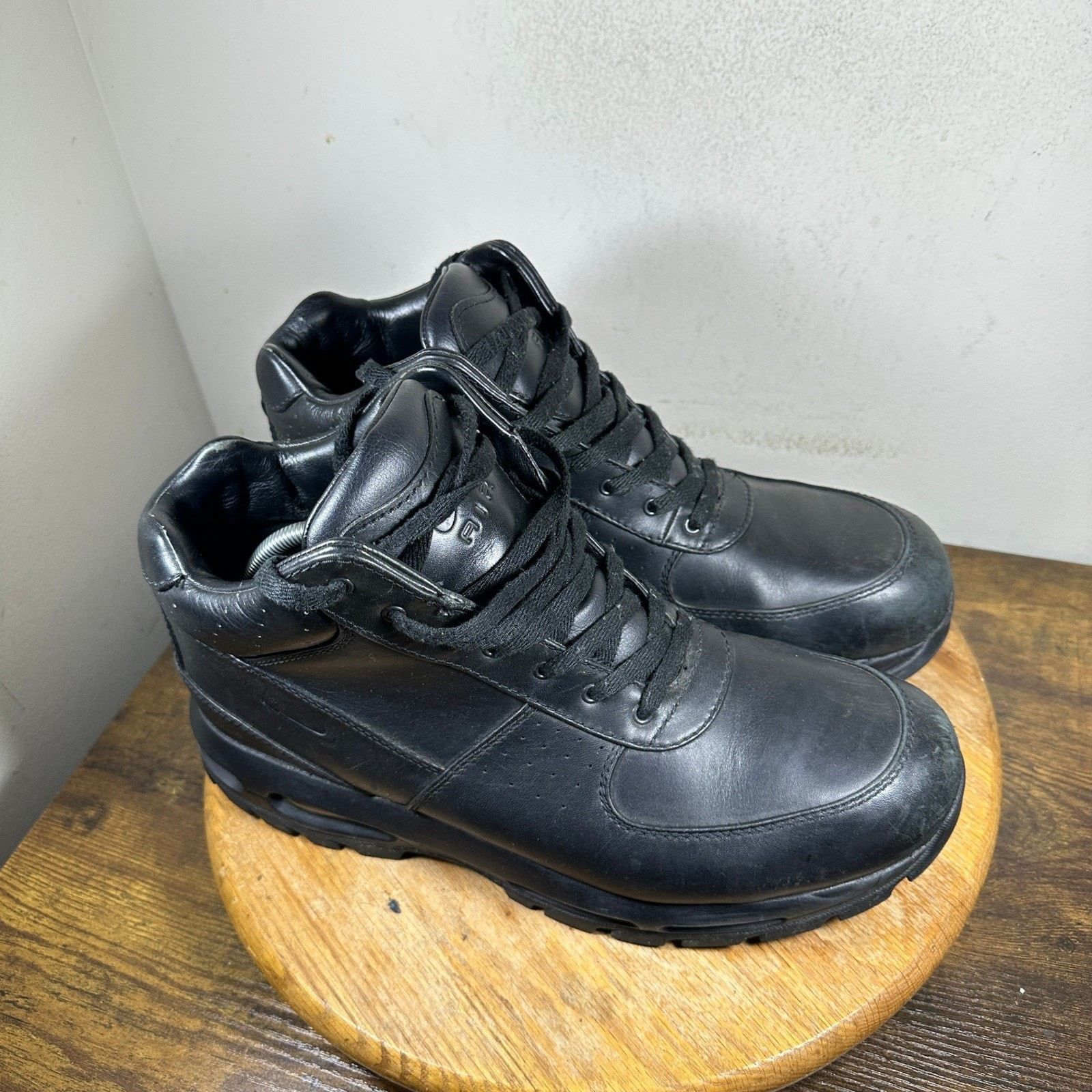 Nike Nike Air Max Goadome ACG Boots Men's Size 13 865031-009 Size US 13 / EU 46 - 1 Thumbnail