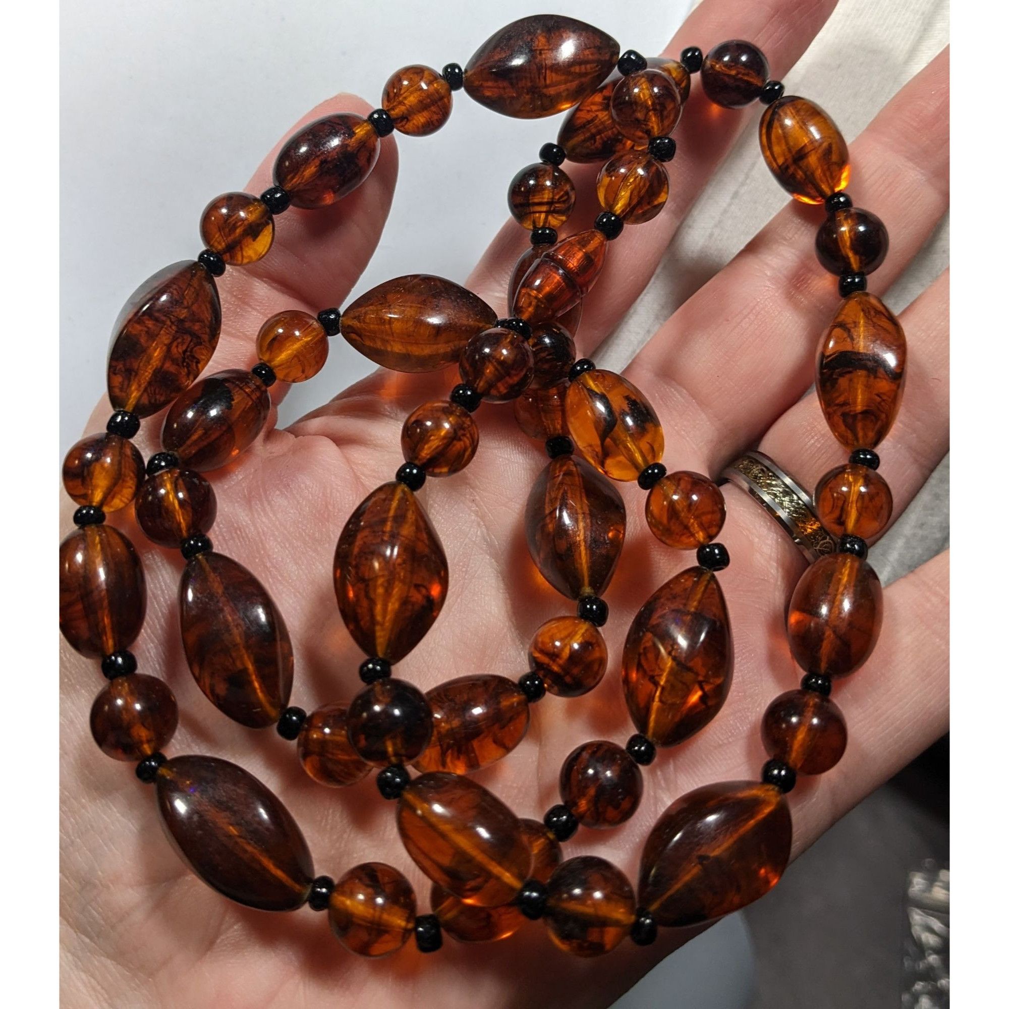 Other Retro Faux Amber Acrylic Beaded Necklace Size ONE SIZE - 7 Thumbnail
