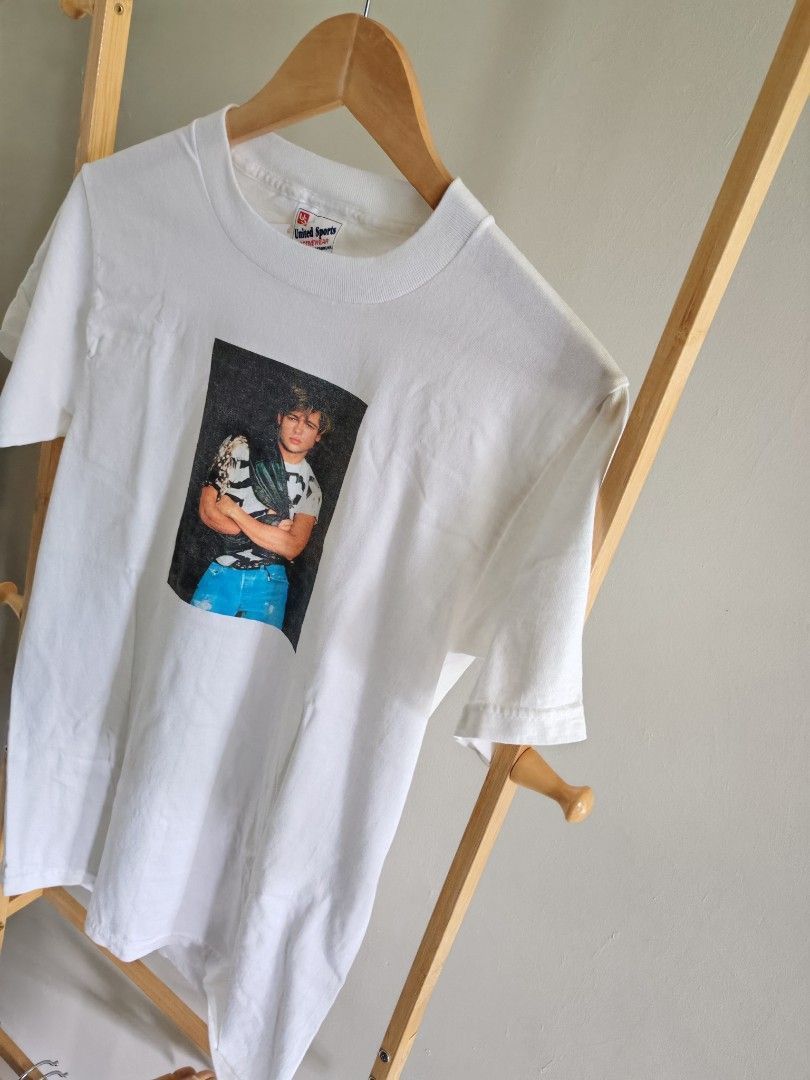 Designer Vintage Brad Pitt Photo Tee - United Sports Tag - Size S Size US S / EU 44-46 / 1 - 4 Thumbnail