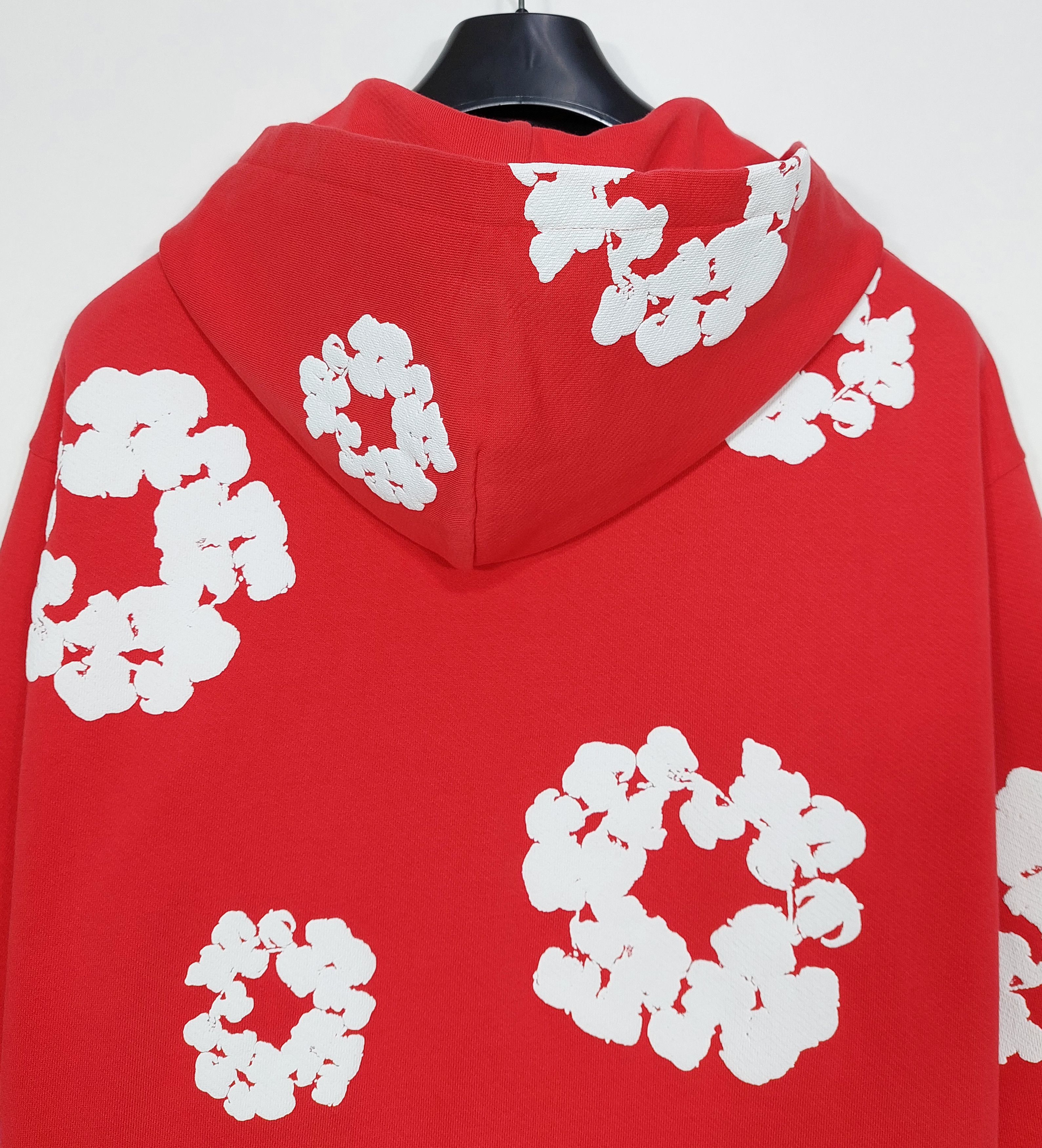 DENIM TEARS the cotton wreath hoodie - red L Size US L / EU 52-54 / 3 - 12 Thumbnail