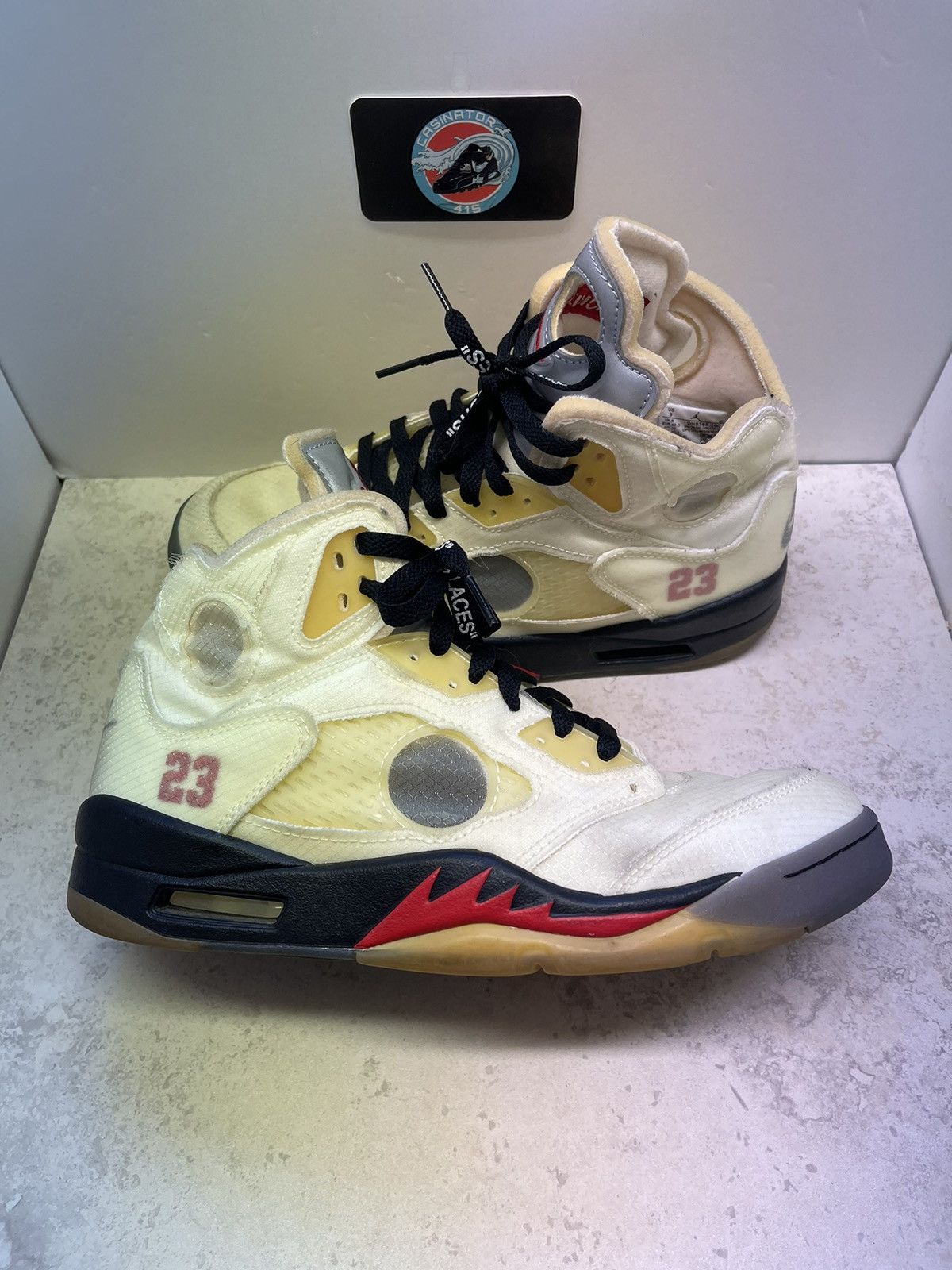 Jordan Brand × Off-White Size 9 - Air Jordan 5 SP x Off-White Mid Sail w/ Box Size US 9 / EU 42 - 4 Thumbnail