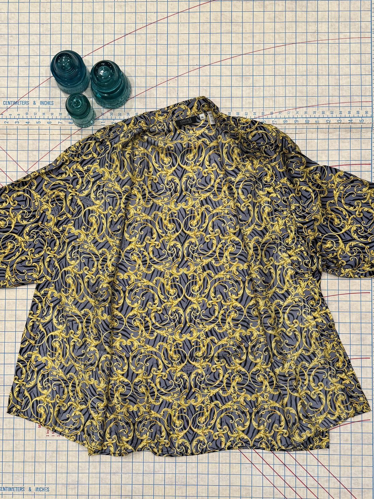 Versace Versace Classic V2 Baroque Silk Print Button Up Mens Medium Size US M / EU 48-50 / 2 - 8 Thumbnail