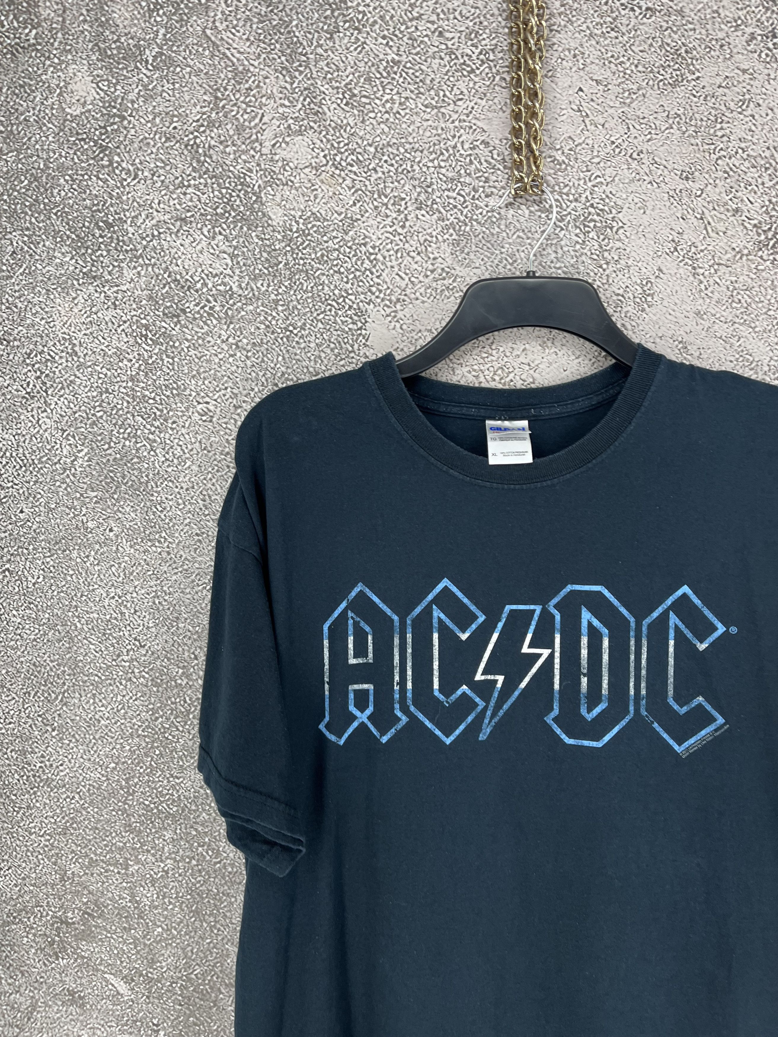 AC/DC Mens Vintage AC/DC T Shirt Rock Band Tee Rare 2011 Size US XL / EU 56 / 4 - 4 Thumbnail