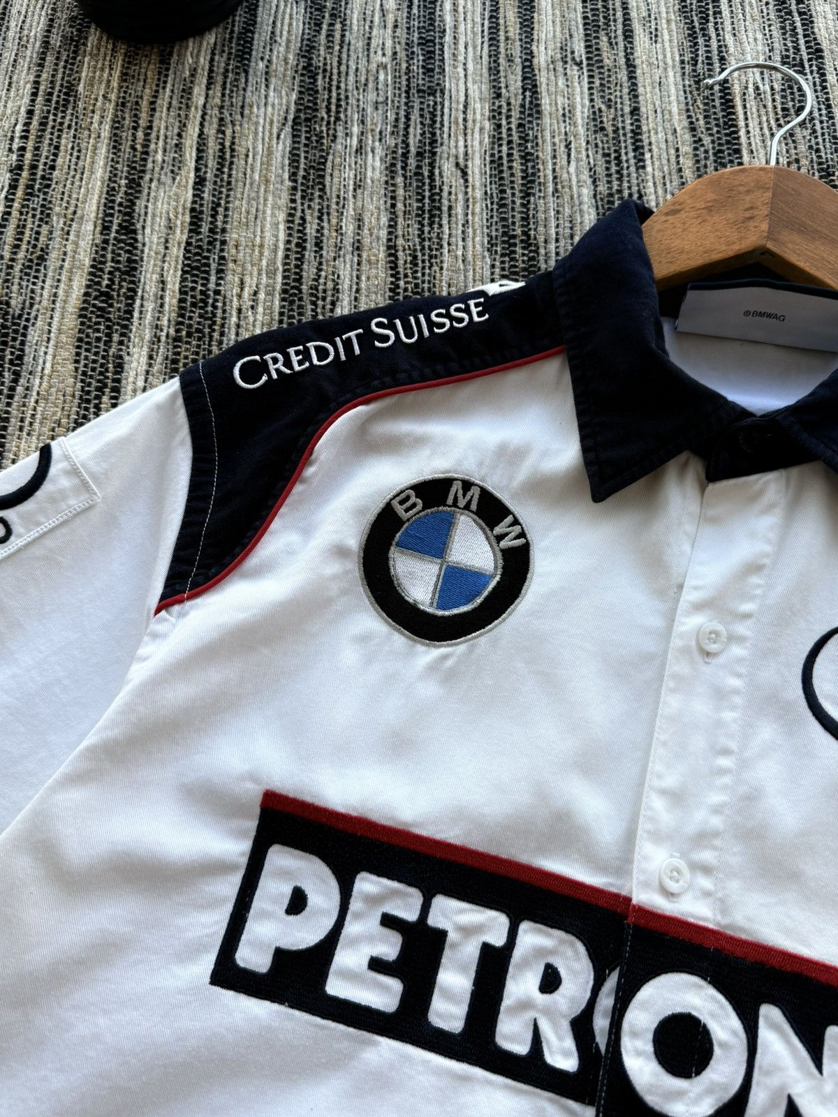 BMW Sauber F1 Team Mens Racing Shirt Petronas SS Button Up