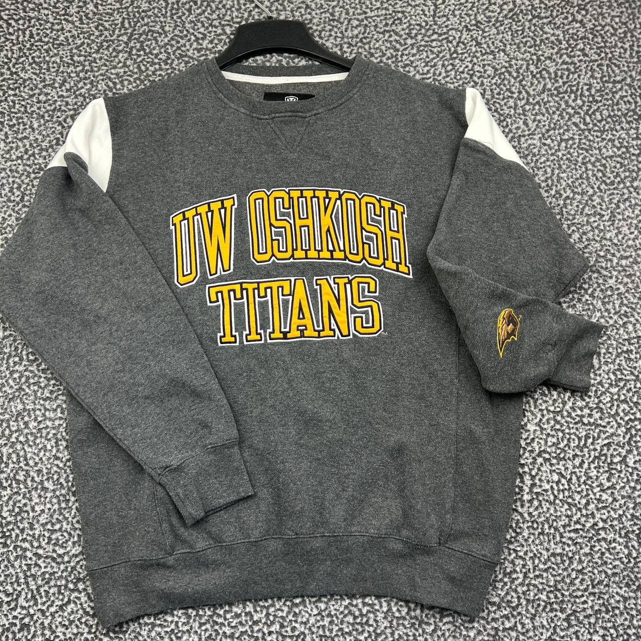 Top Of The World Wisconsin Oshkosh Titans Top of the World NCAA Y2k L Size US L / EU 52-54 / 3 - 1 Thumbnail