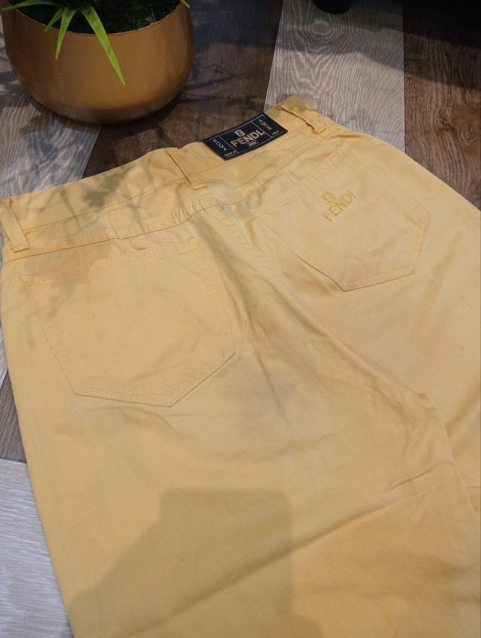 Fendi VINTAGE FENDI ROMA JEANS - YELLOW Size 27" / US 4 / IT 40 - 6 Thumbnail