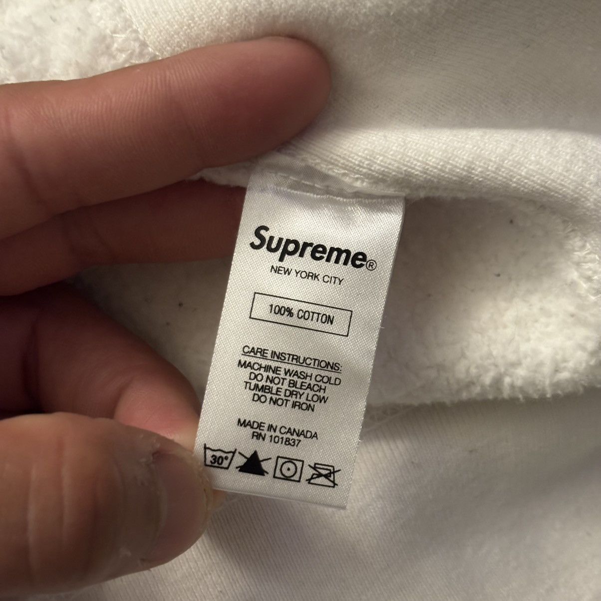 Supreme Supreme Portrait Men's White Hooded Sweatshirt Size Medium Size US M / EU 48-50 / 2 - 7 Thumbnail
