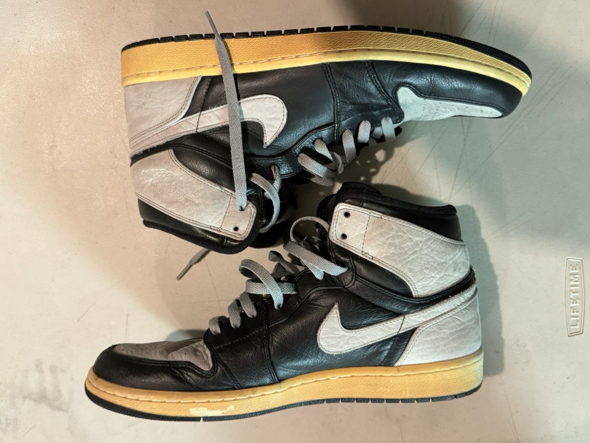 Jordan Brand × Nike Air Jordan 1 Retro High Shadow 2009 Size US 13 / EU 46 - 2 Thumbnail