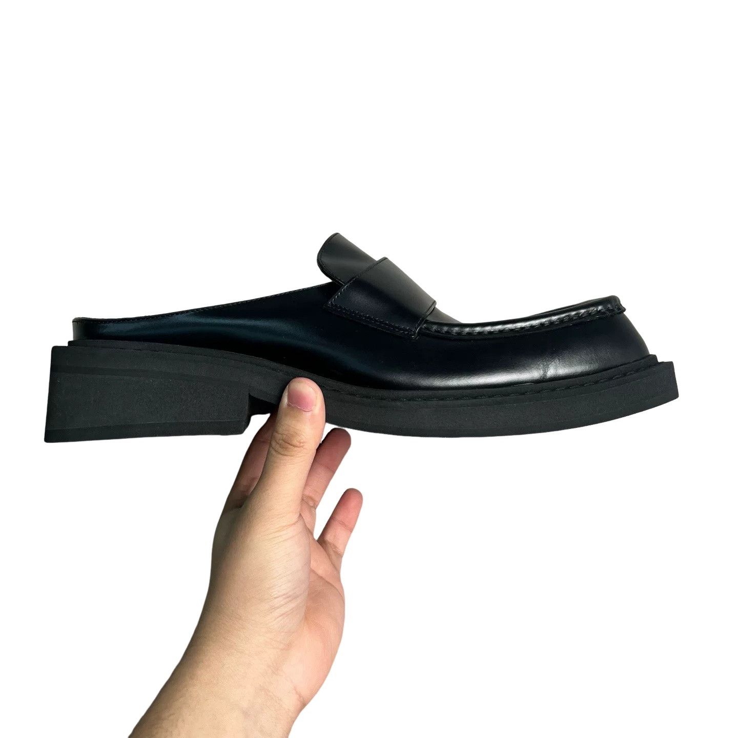 Balenciaga Summer 24 Black Leather Flat Mules | Grailed