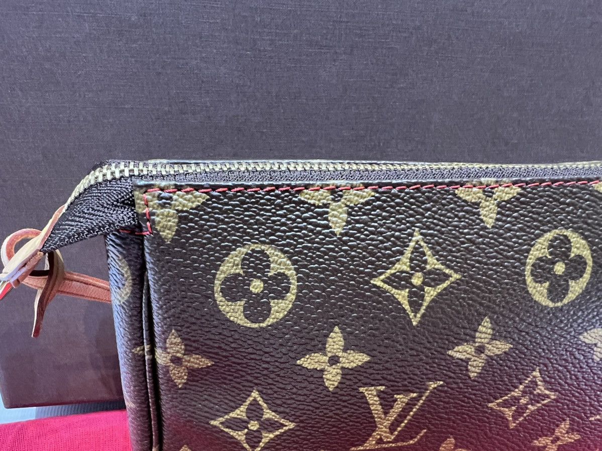 Louis Vuitton × Takashi Murakami LOUIS VUITTON CHERRY POCHETTE TAKASHI MURAKAMI Size ONE SIZE - 16 Thumbnail