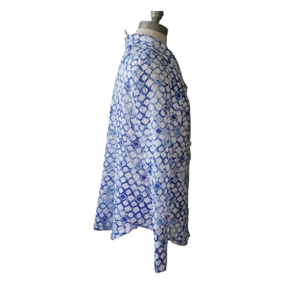 Designer CT1626 Ethyl Blue and White button Down Top M Size M / US 6-8 / IT 42-44 - 3 Thumbnail