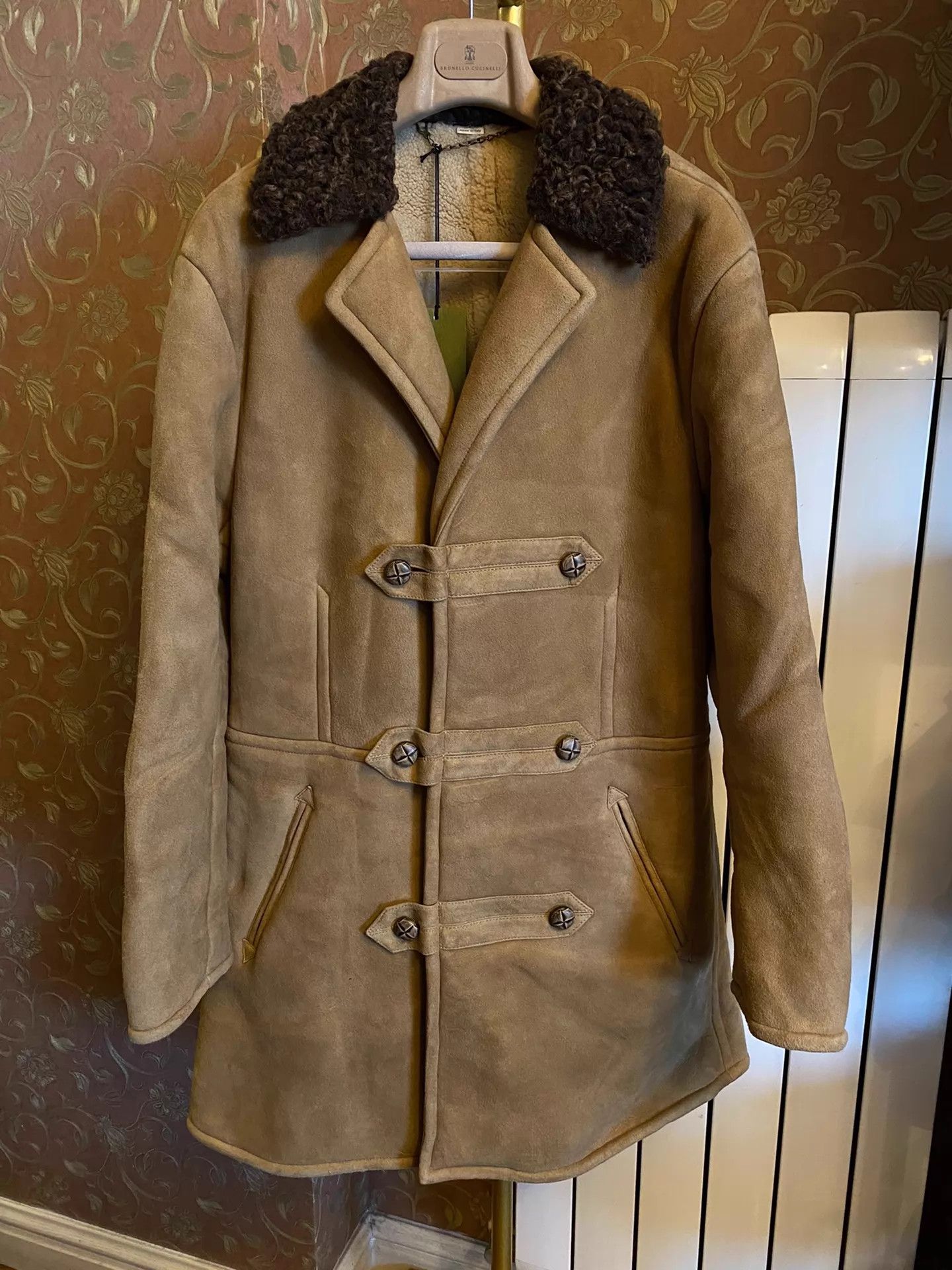 Gucci GUCCI Shearling Thick Fur Coat Size 50 New Italy Size US M / EU 48-50 / 2 - 1 Thumbnail