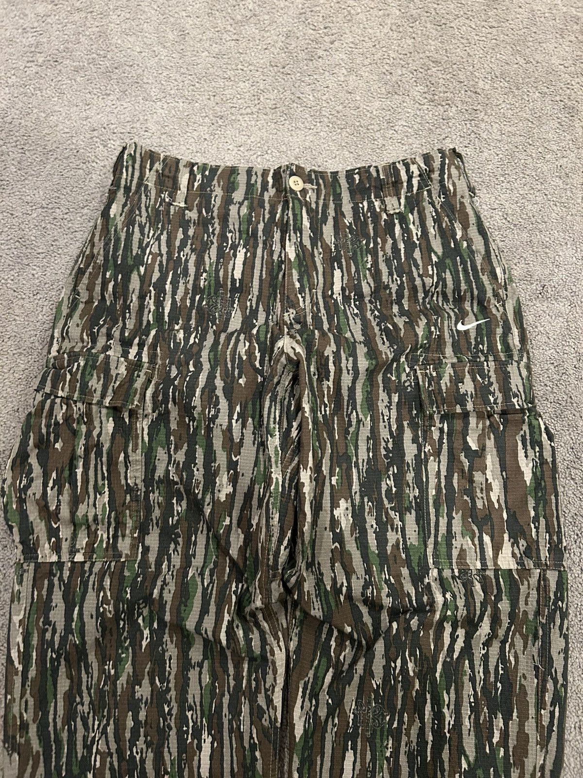 Nike × Realtree Realtree x Nike Size 34 Camo Wide Leg Baggy Skater Trackpant Size US 34 / EU 50 - 2 Thumbnail
