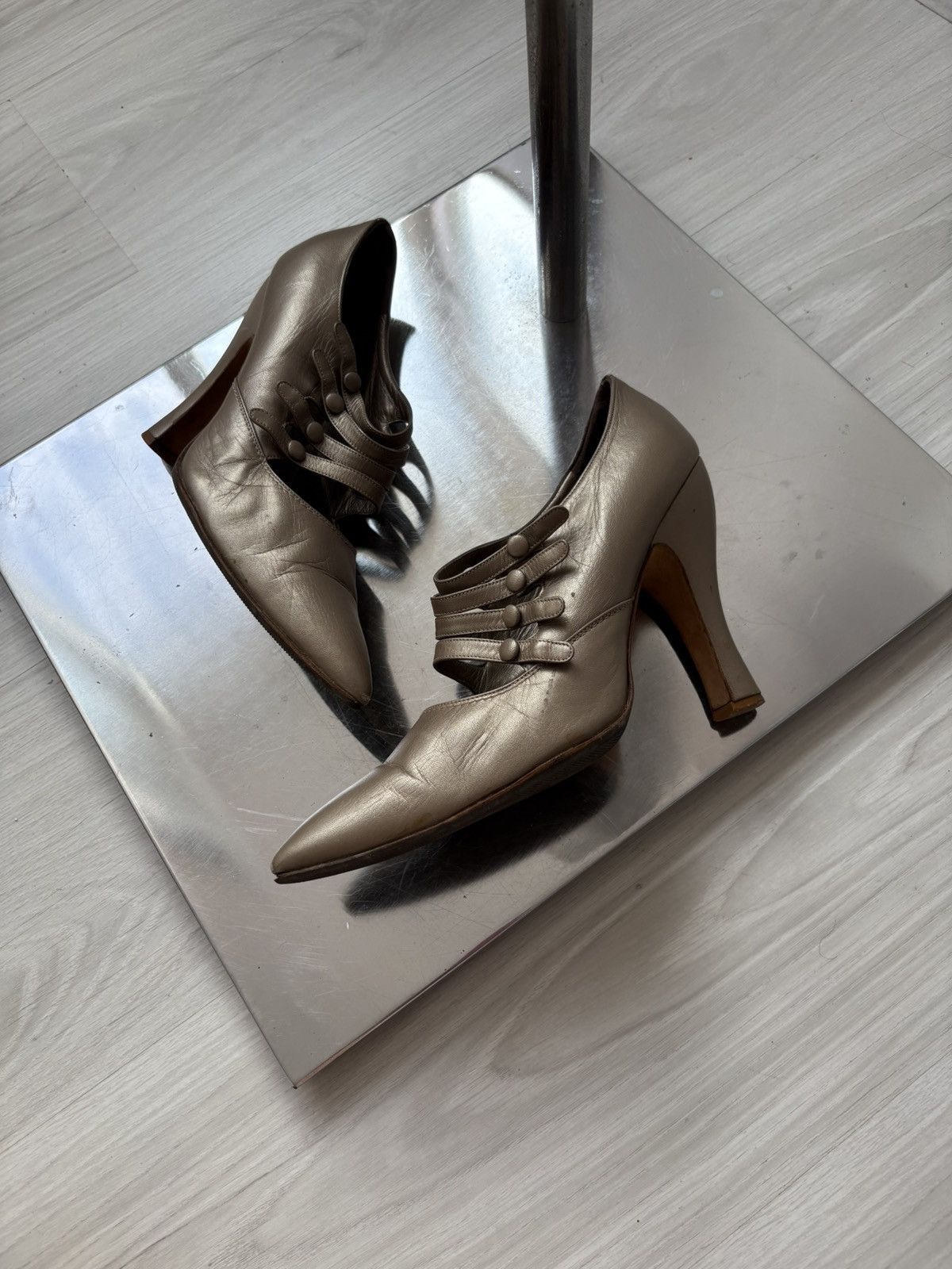 Manolo Blahnik Manolo Blahnik heels Size US 8 / IT 38 - 9 Thumbnail