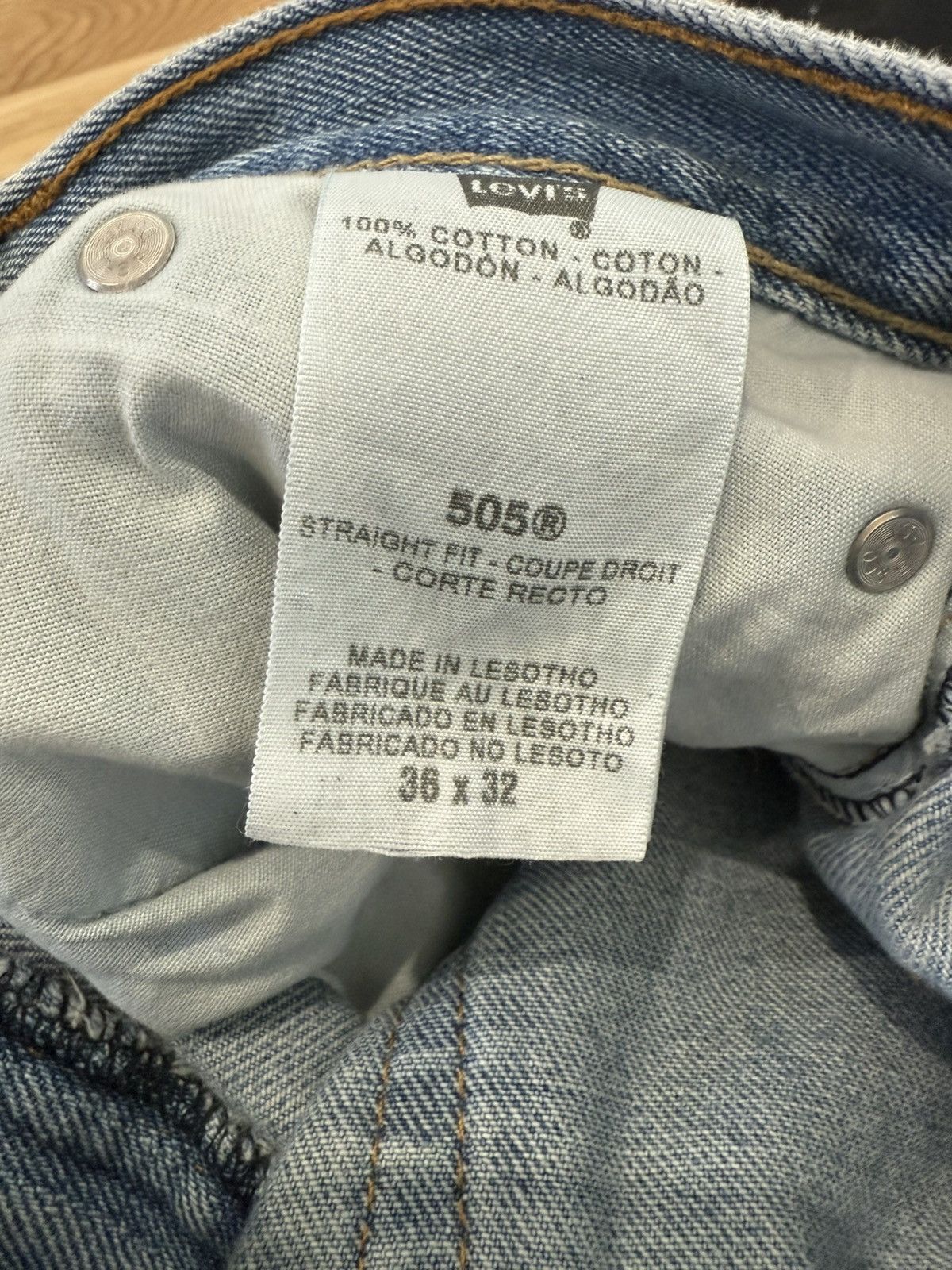 Levi's Vintage Clothing Vintage Levi’s 505 Straight Fit Jeans – Light Wash – 36W 32L Size US 36 / EU 52 - 10 Thumbnail