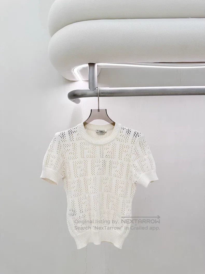 Fendi Fendi White hollow-out knitted short sleeves Size XS / US 0-2 / IT 36-38 - 1 Thumbnail