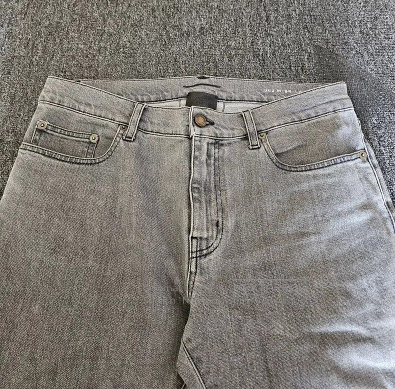 Saint Laurent Paris Saint Laurent Gray D02 Modified Jeans. Size US 30 / EU 46 - 2 Thumbnail