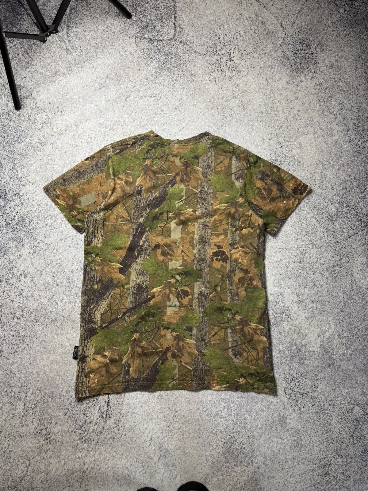 Carhartt × Realtree × Vintage Crazy Vintage Y2K Realtree Camo T-shirt Carhartt Style Size US XL / EU 56 / 4 - 19 Thumbnail