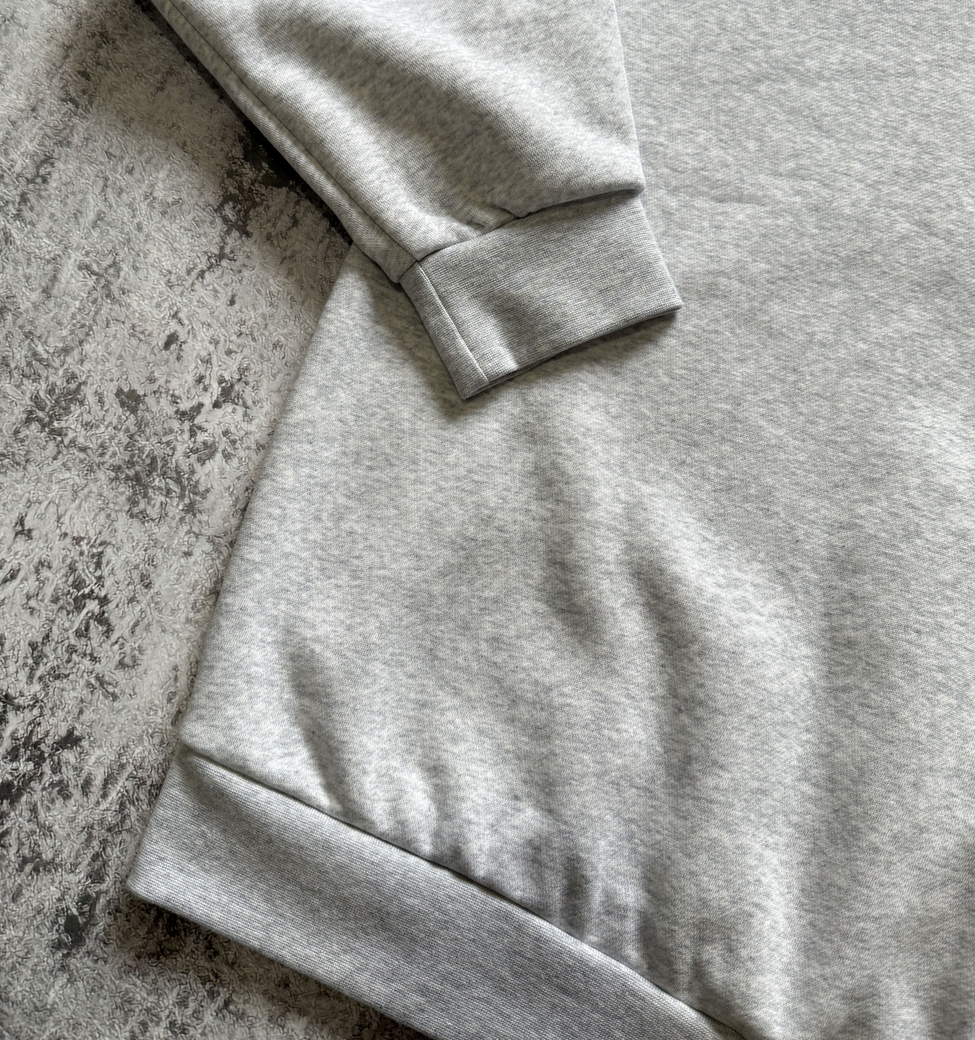 Adidas ADIDAS X OASIS TOUR OVERSIZED CREW SWEATSHIRT KK9137 L Size US L / EU 52-54 / 3 - 6 Thumbnail