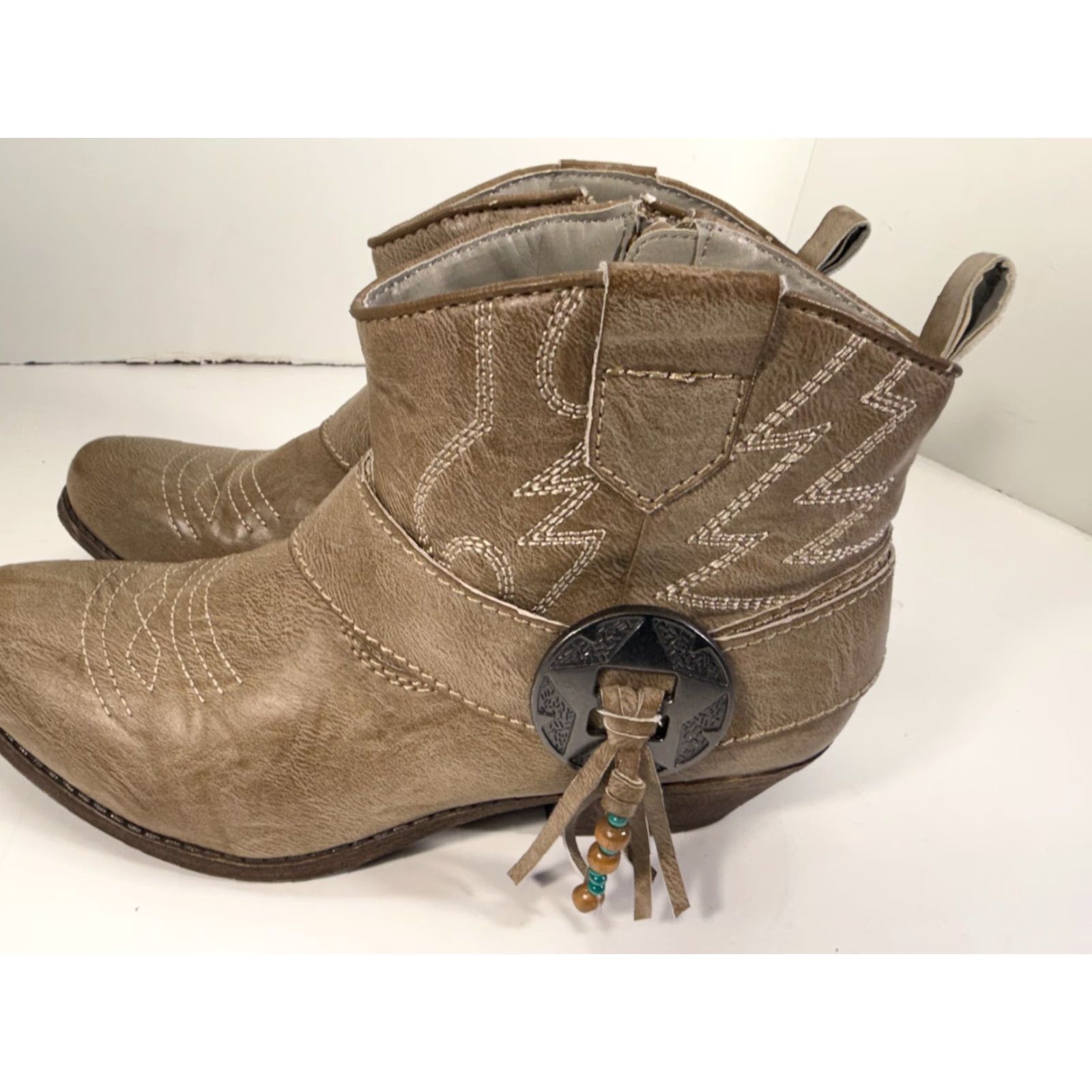 Vintage Big Buddha Western Ankle Bootie Womens 8M Brown Cowgirl Beaded Tassel Embroidered Details Size US 8 / IT 38 - 5 Thumbnail