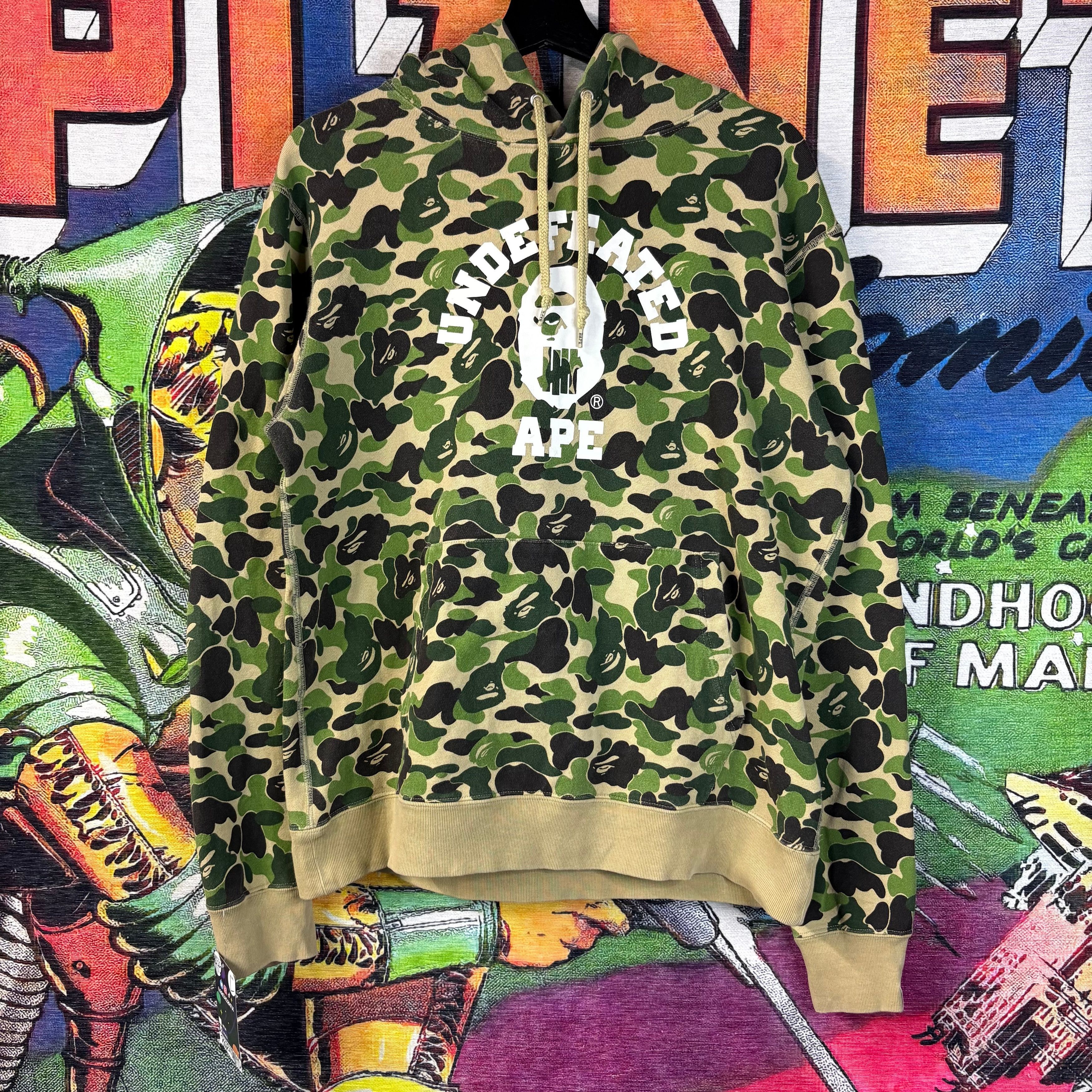 Bape BAPE x Undefeated ABC College Pullover Hoodie Size Large Size US L / EU 52-54 / 3 - 1 Thumbnail