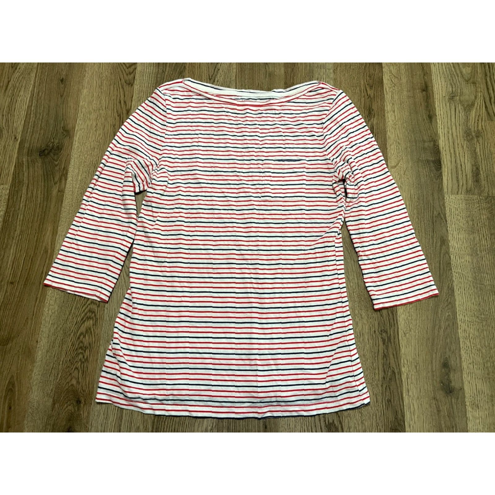 Vintage Favorite Shirt Women's Medium T-Shirt, White Striped 3/4 Sleeve Casual Modern 90s? No, keep to given. Size M / US 6-8 / IT 42-44 - 2 Thumbnail