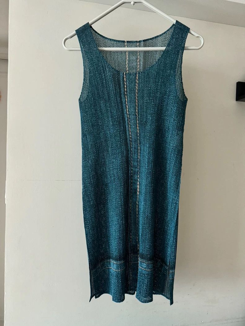 Issey Miyake Issey Miyake size:4 Green dress Size XS / US 0-2 / IT 36-38 - 1 Thumbnail