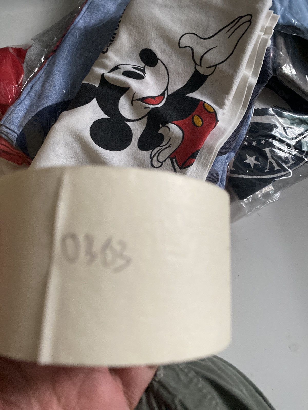 Disney VINTAGE RINGER MICKEY MOUSE CALIFORNIA Size US L / EU 52-54 / 3 - 13 Thumbnail