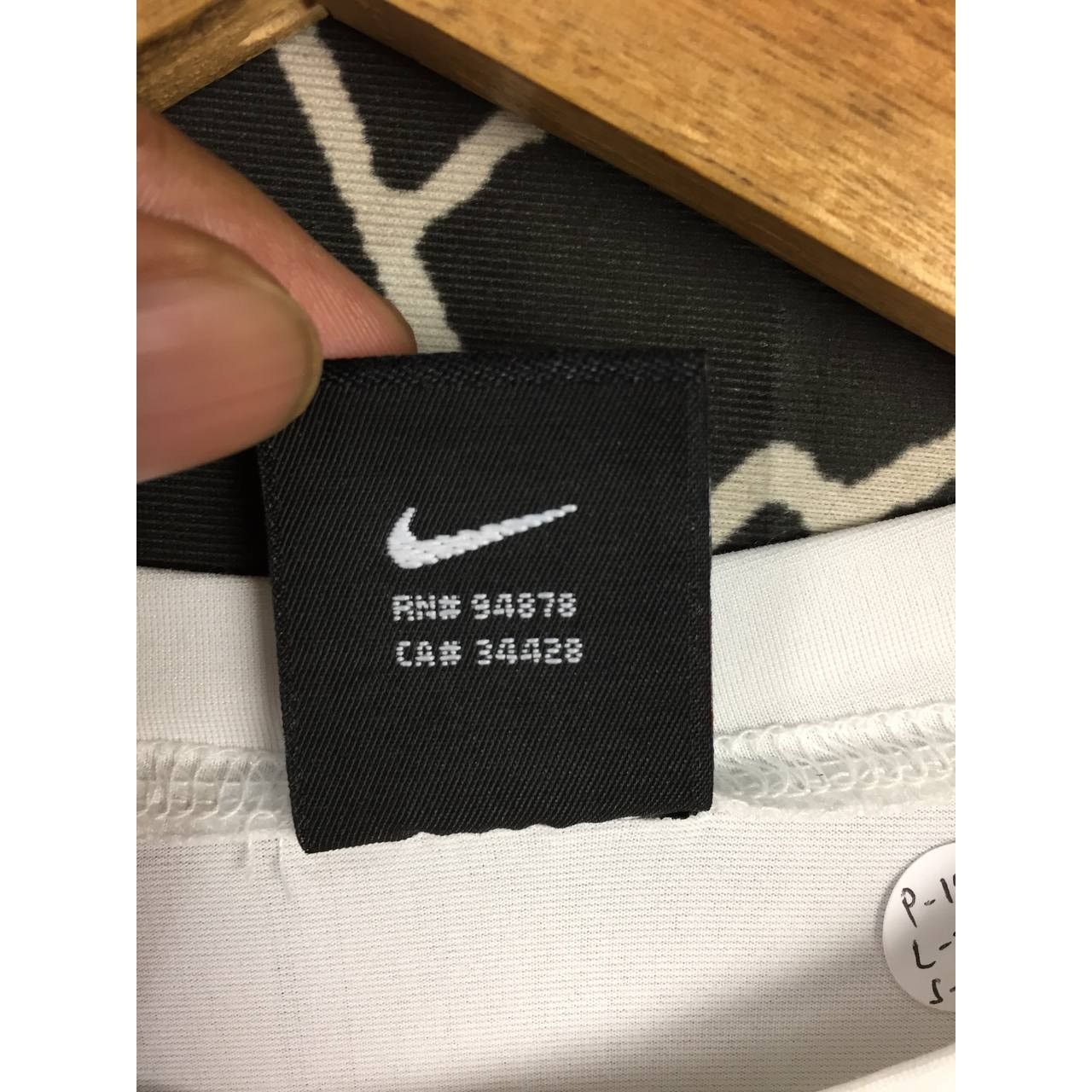 Nike × Vintage Nike Swoosh Center Logo Performance Lightweight Jersey Size US M / EU 48-50 / 2 - 11 Thumbnail