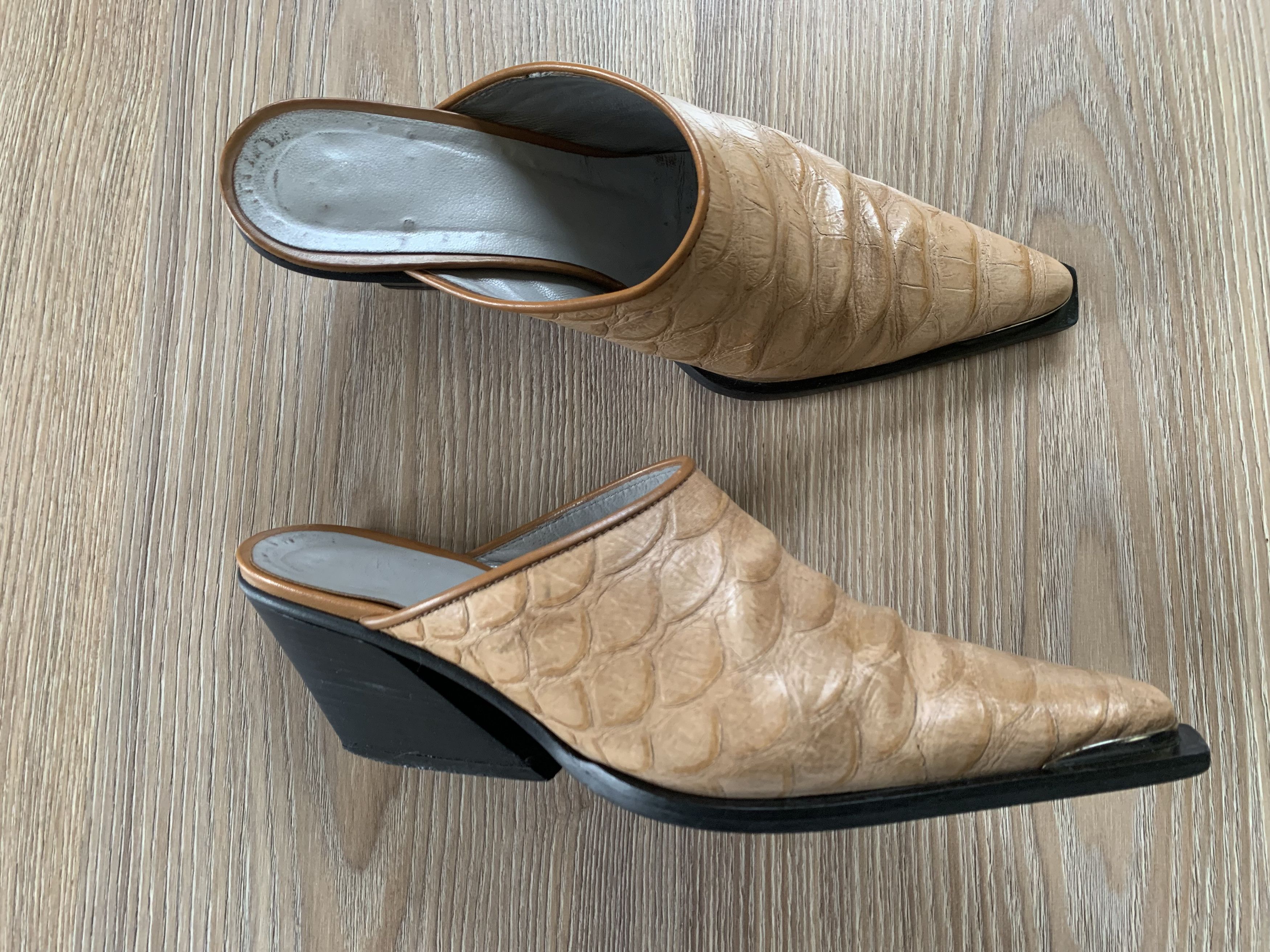 Handmade Women's Italian Leather Crocodile Alligator Skin Mule Size US 5 / IT 35 - 3 Thumbnail