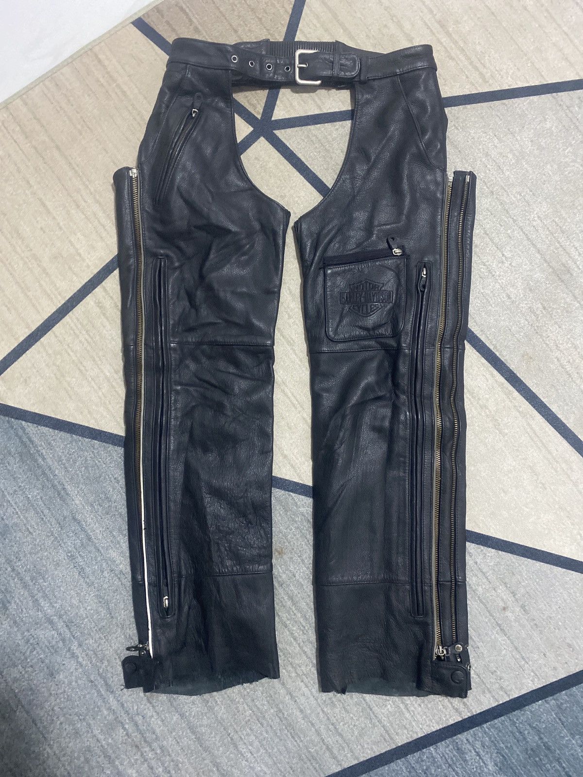 Genuine Leather × Harley Davidson Harley Davidson Men’s Deluxe Leather Chaps Small Black Size US 32 / EU 48 - 2 Thumbnail