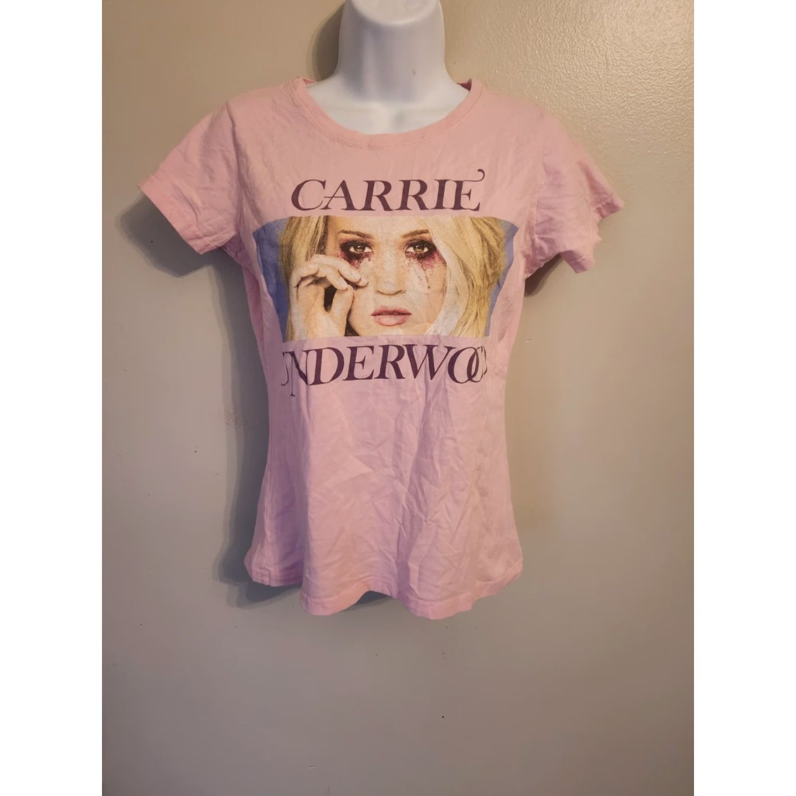 Pinko Womens Carrie Underwood Cry Pretty Tour 360 Pink T Shirt Small Juniors Size S Crew Neck Short Sleeve 100% Cotton Casual Shirt Womens Size S / US 4 / IT 40 - 2 Thumbnail