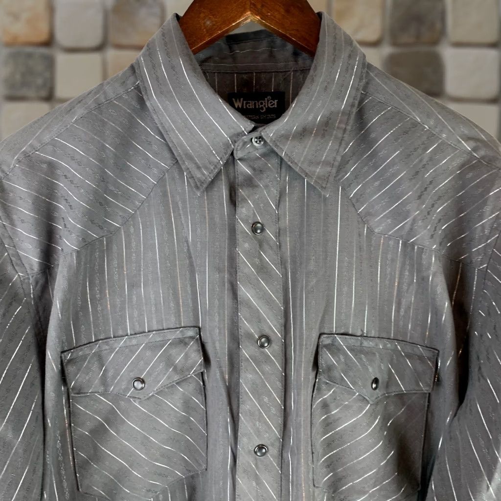Wrangler Wrangler Western Shirt - Large Grey Metallic Pinstripe Snap Front Size US L / EU 52-54 / 3 - 1 Thumbnail