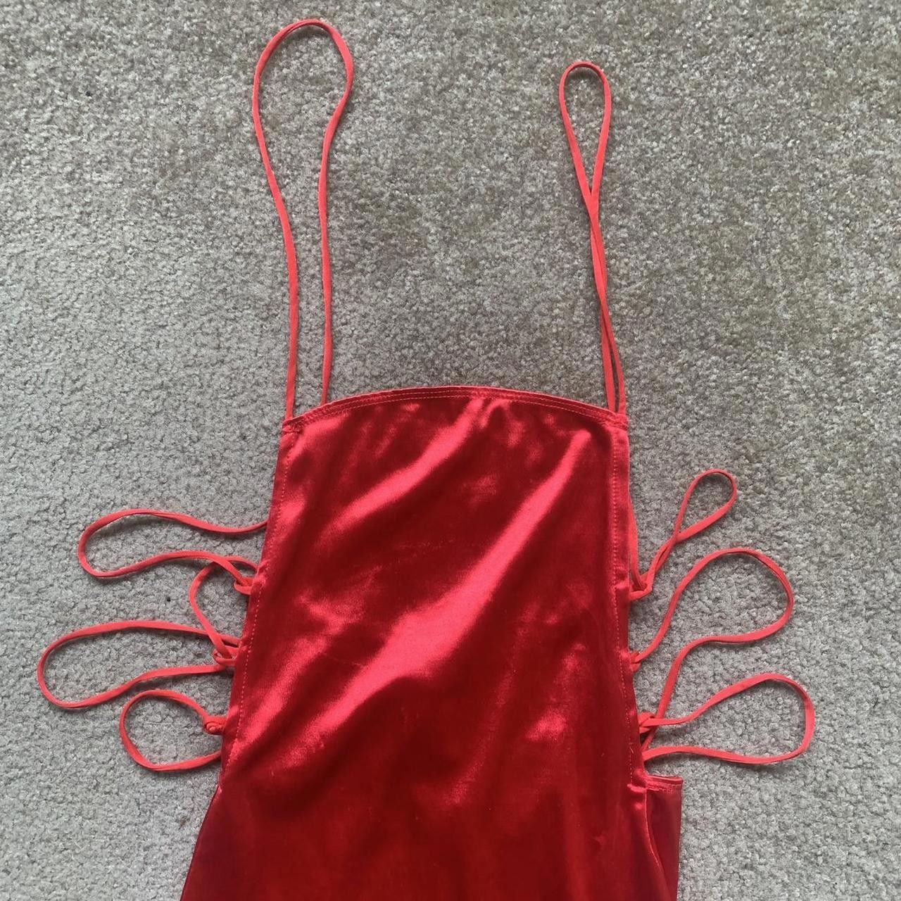 Designer Super Sexy Thrifted Satin Red Dress Size XS / US 0-2 / IT 36-38 - 2 Thumbnail