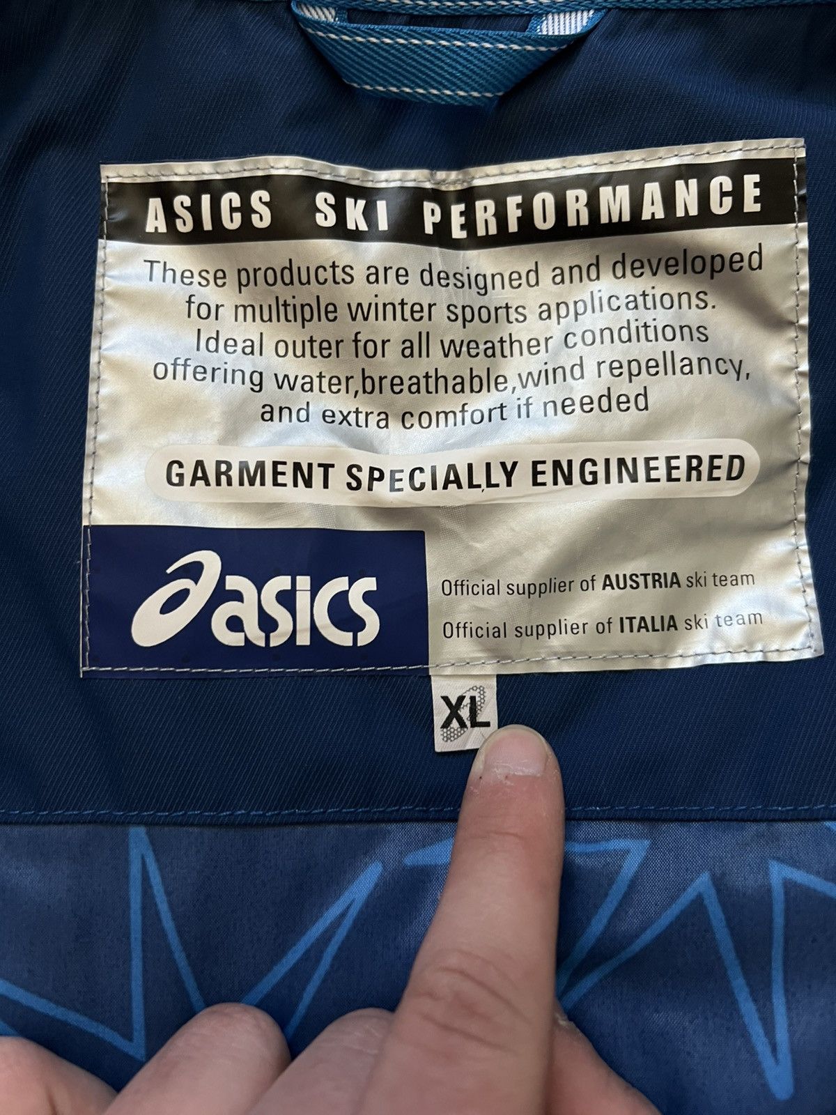 Asics Vintage ASICS Italia Olympic Vest Big Logo XL Size US XL / EU 56 / 4 - 16 Thumbnail