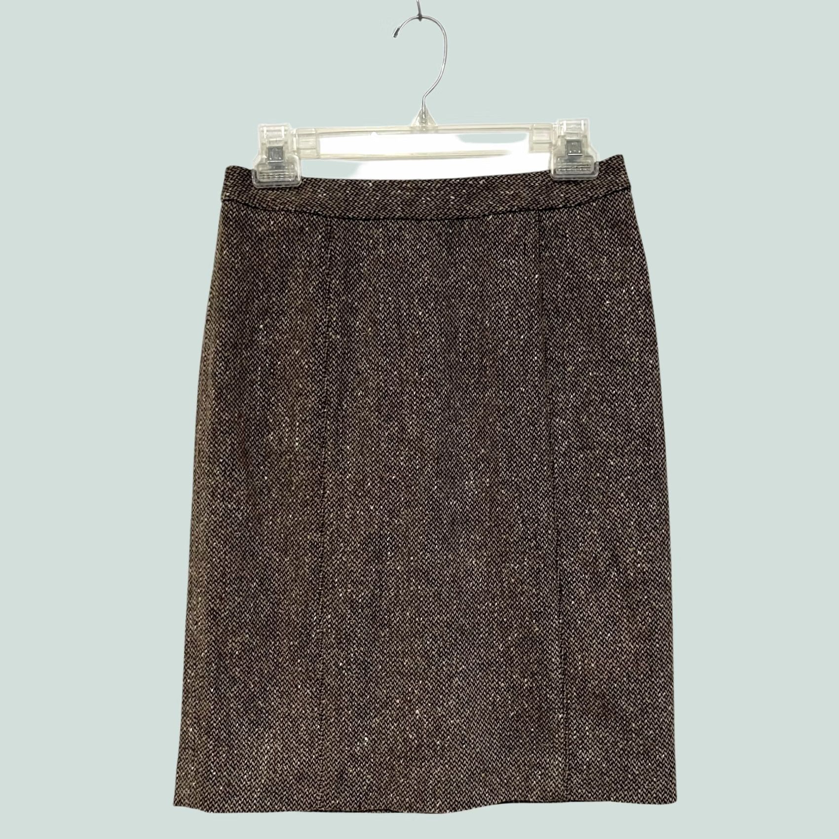 Brooks Brothers Brooks Brothers Wool Blend Pencil Skirt Sz 2 Brown Tweed Preppy Academia Wool Blend Pencil Skirt Women Size 2 Brown Plaid Knee Length Vintage? No. Size 26" / US 2 / IT 38 - 1 Thumbnail