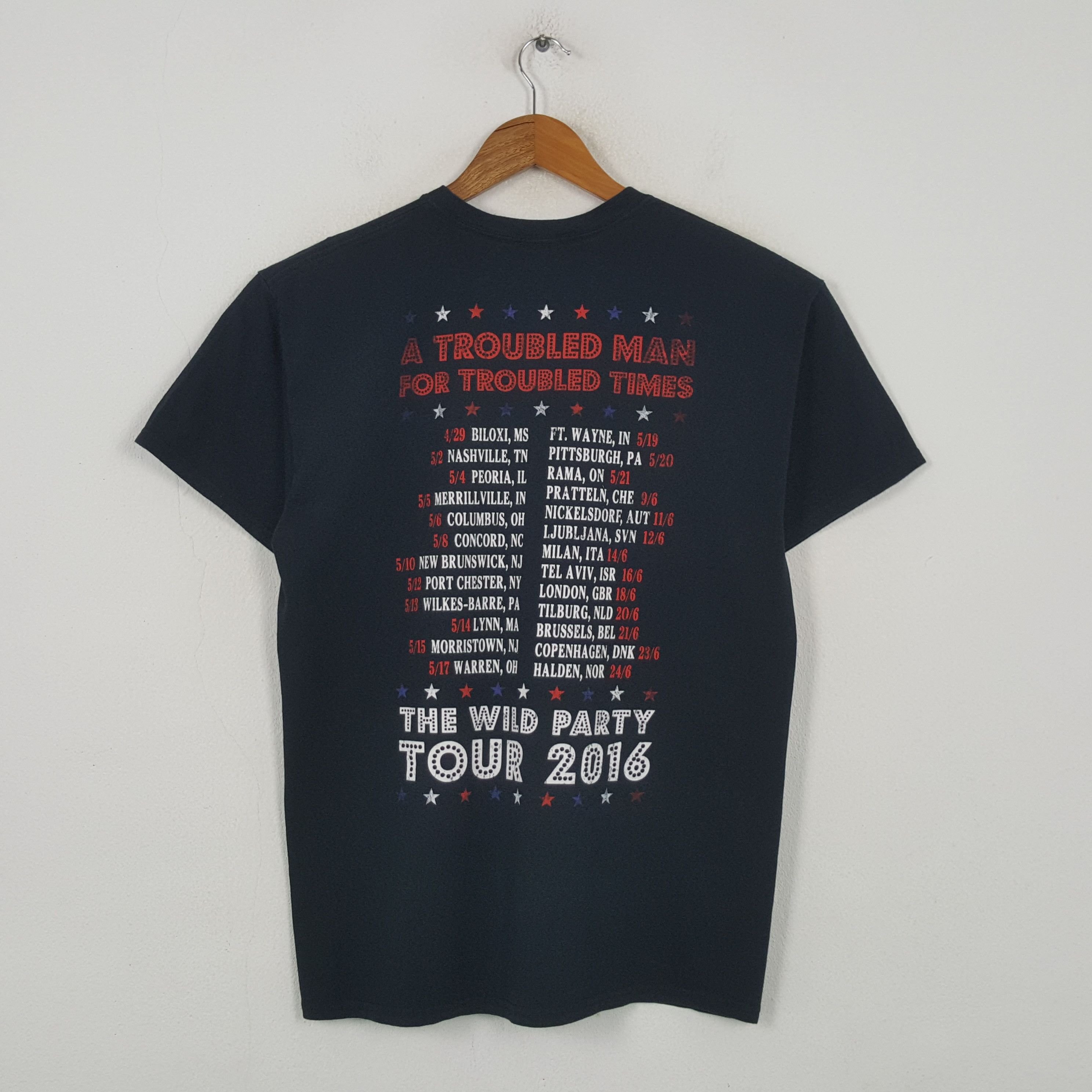 Vintage Vintage Alice Cooper American Rock Singer T-shirt RR12 Size US L / EU 52-54 / 3 - 3 Thumbnail