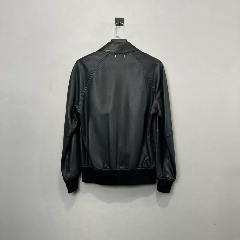 Louis Vuitton Louis Vuitton logo print Leather jacket Size US M / EU 48-50 / 2 - 3 Thumbnail