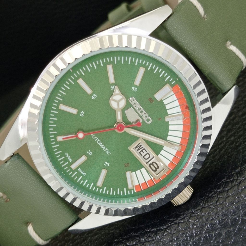 Seiko REFURBISHED VINTAGE SEIKO 5 AUTO JAPAN MENS WATCH a440705 Size 38 - 1 Thumbnail