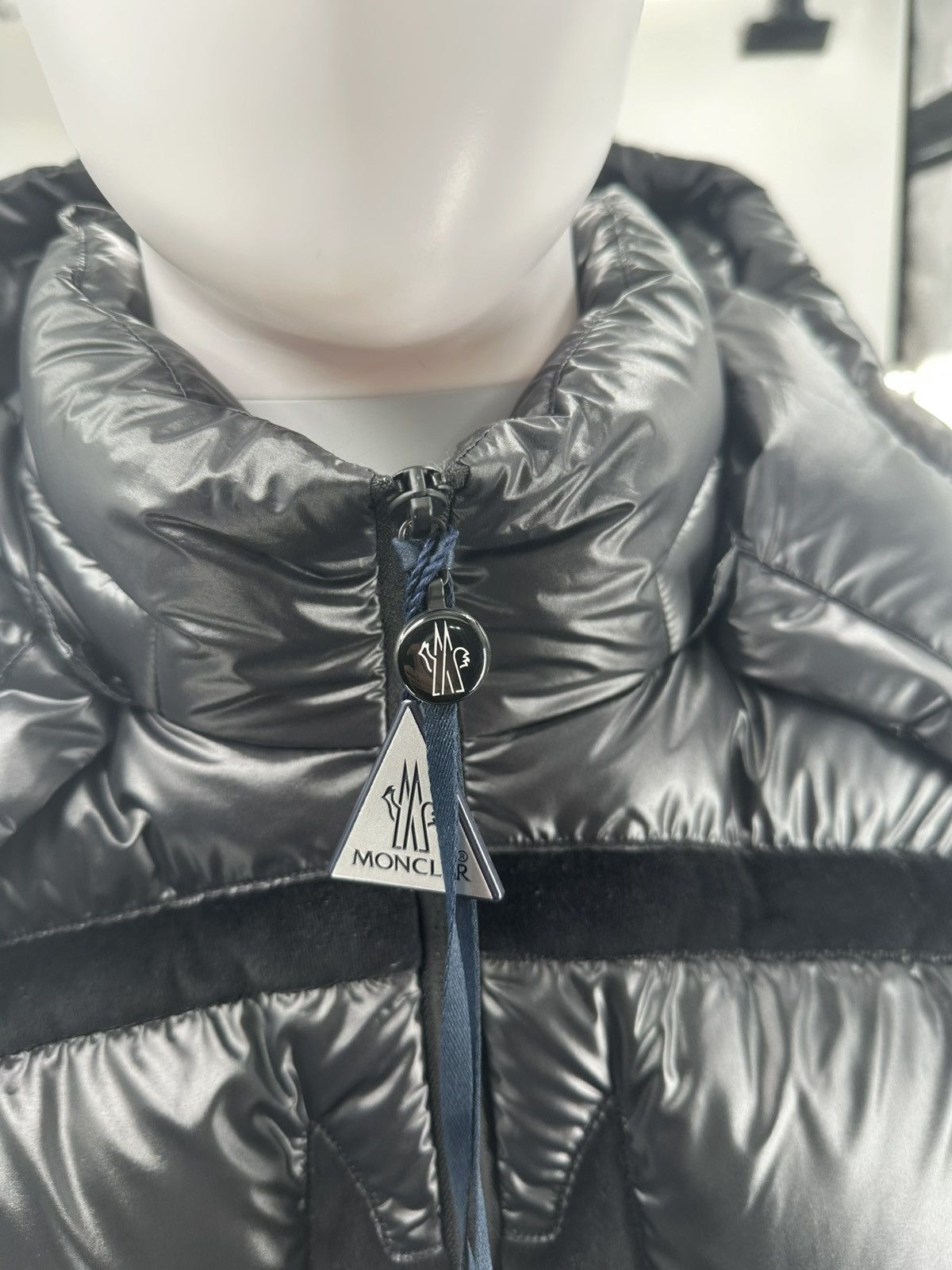 Moncler Moncler x DC COMICS “Batman” Solander Jacket Size US XL / EU 56 / 4 - 10 Thumbnail